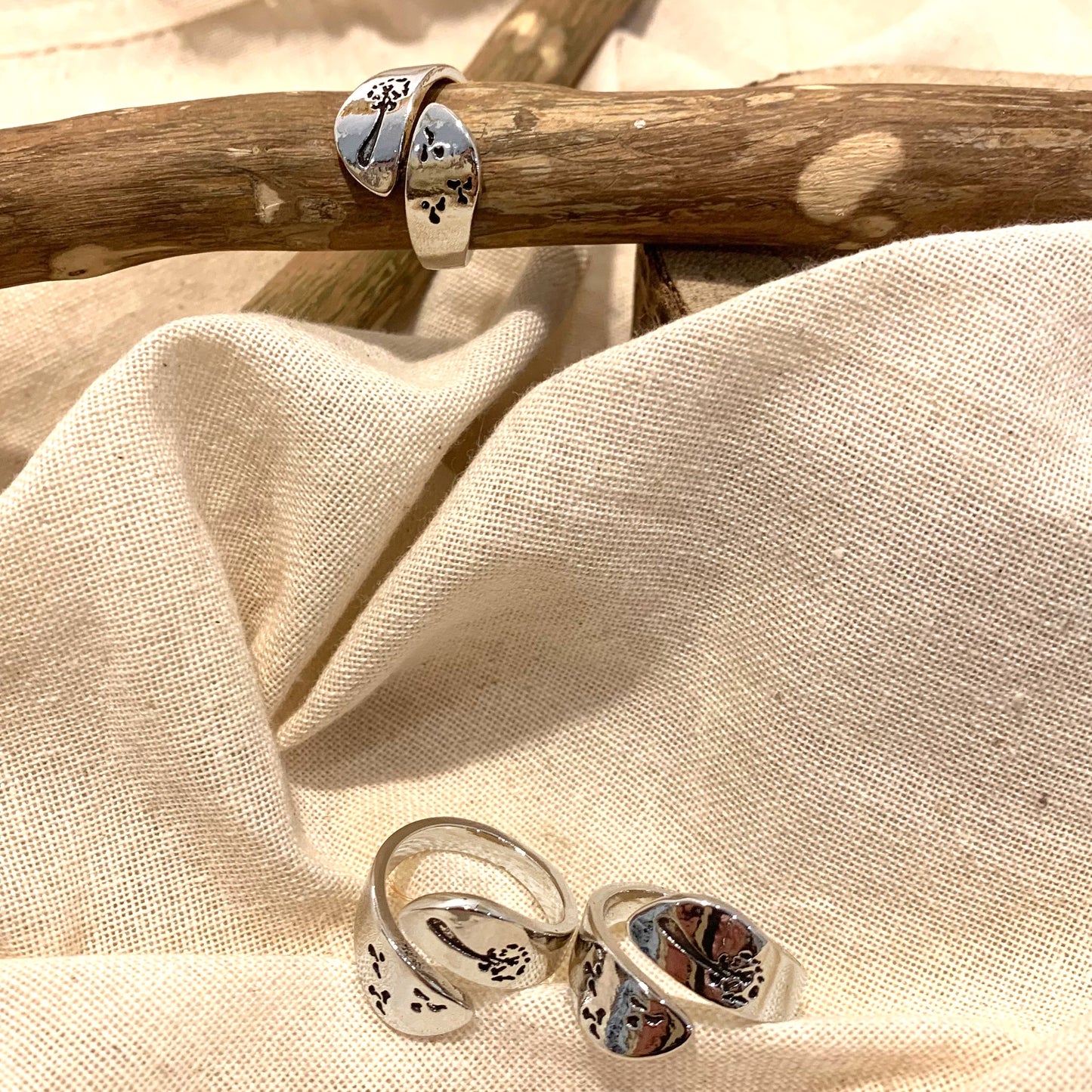 DANDELION ANELLO ~ Anello Fiore di tarassaco~ Anello The Mountains are Calling and i Must Go ~ in metallo galvanizzato e rodiato argento ~ minimal & vintage ~