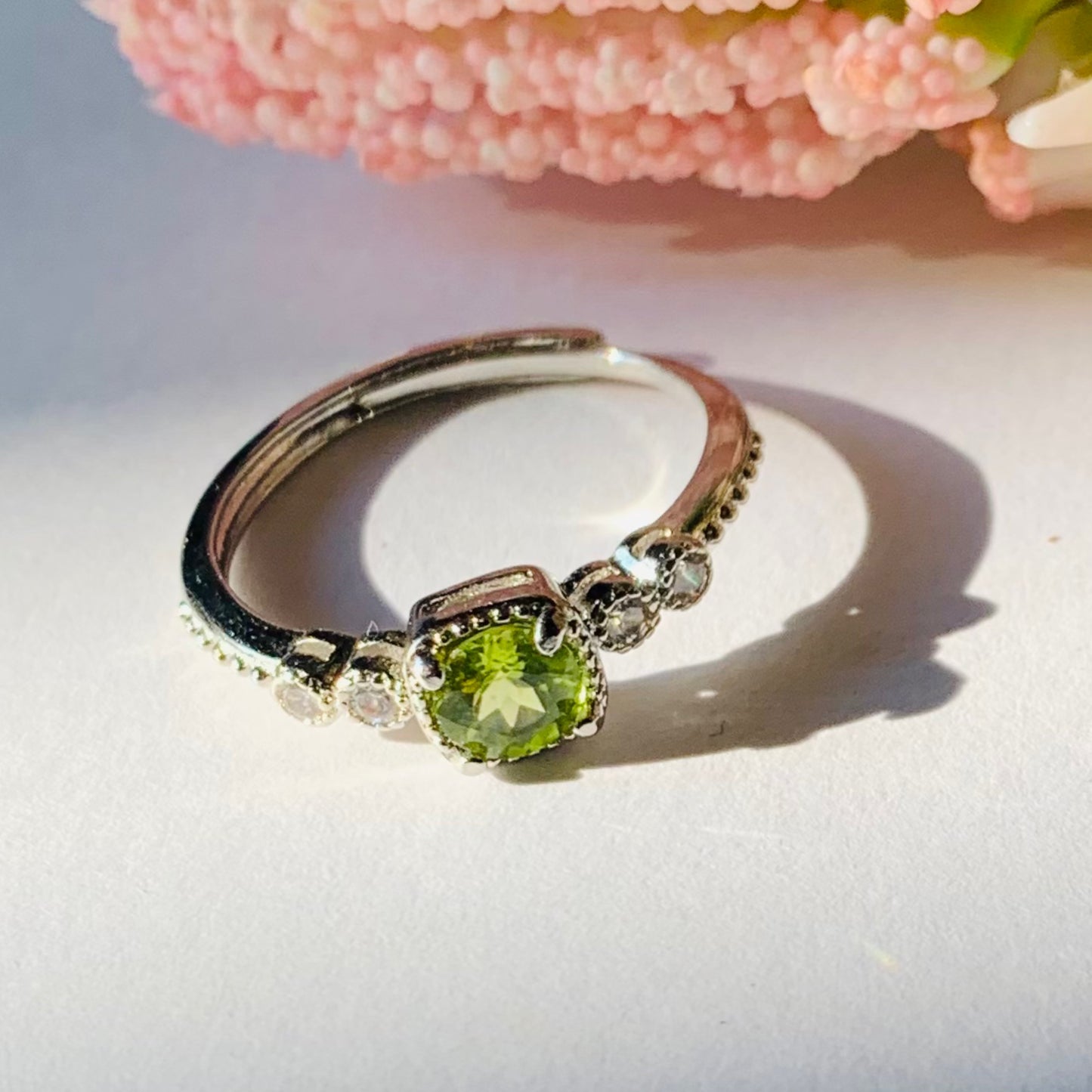 MIDORI ~ Anello regolabile con PERIDOT naturale -
