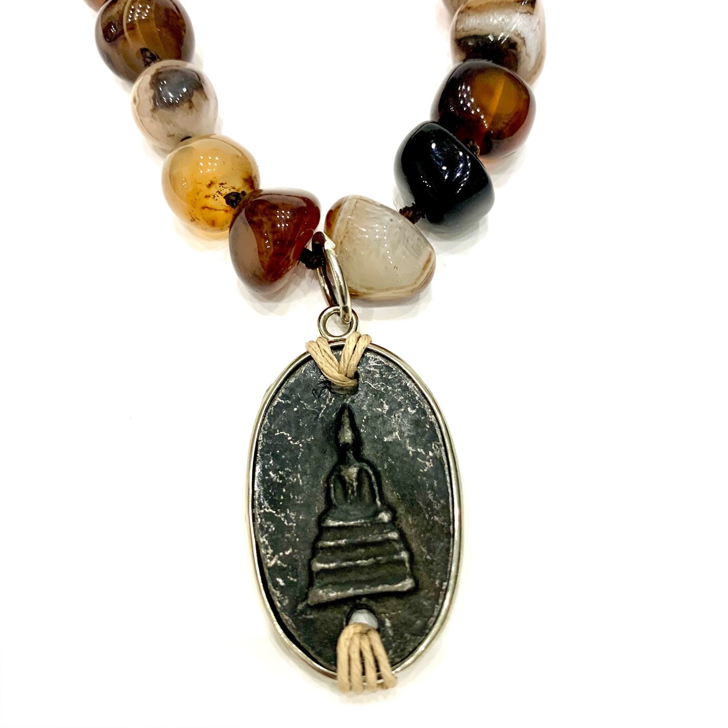 ARYA AMETISTA ~ COLLANA IN PIETRE DURE NATURALI con ciondolo BUDDHA miniatura
