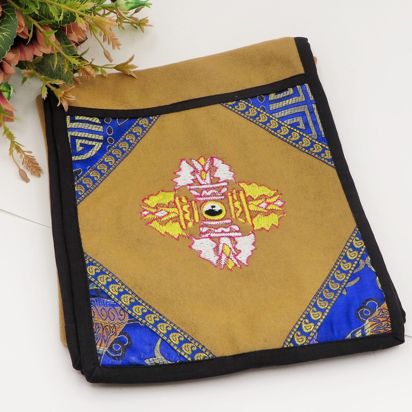 YOLA small ~ Tracolla in panno e seta Tibetana ~