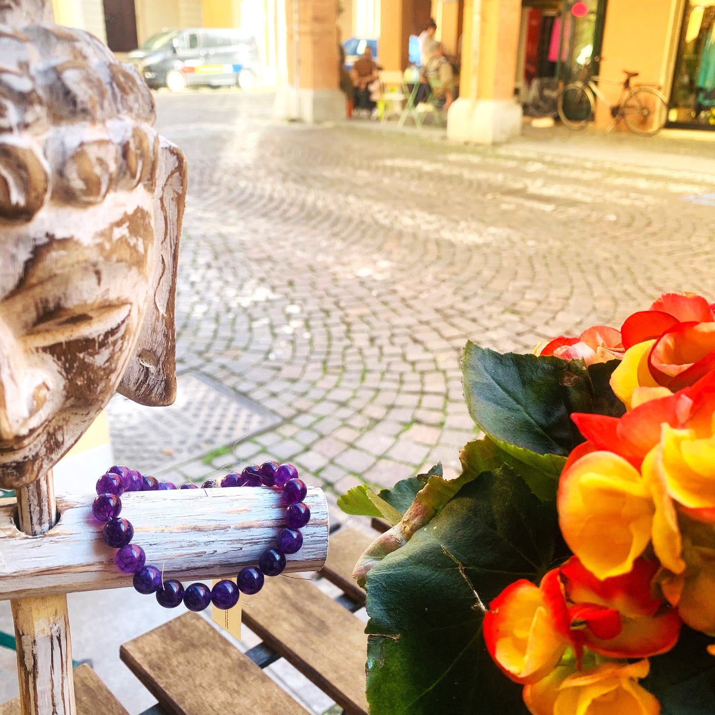 AMISHI ~ BRACCIALE ELASTICIZZATO IN PIETRA DURA NATURALE
