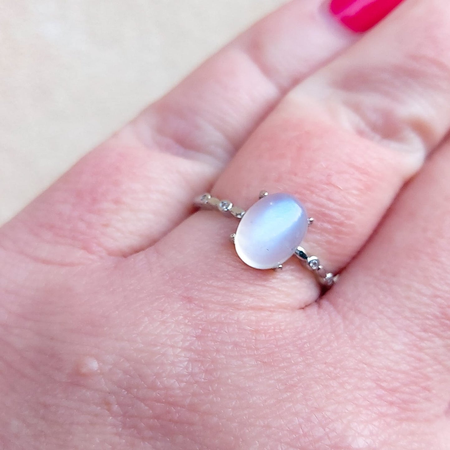 DEVA ~ Anello regolabile in Pietra di Luna - Moon Stone naturale