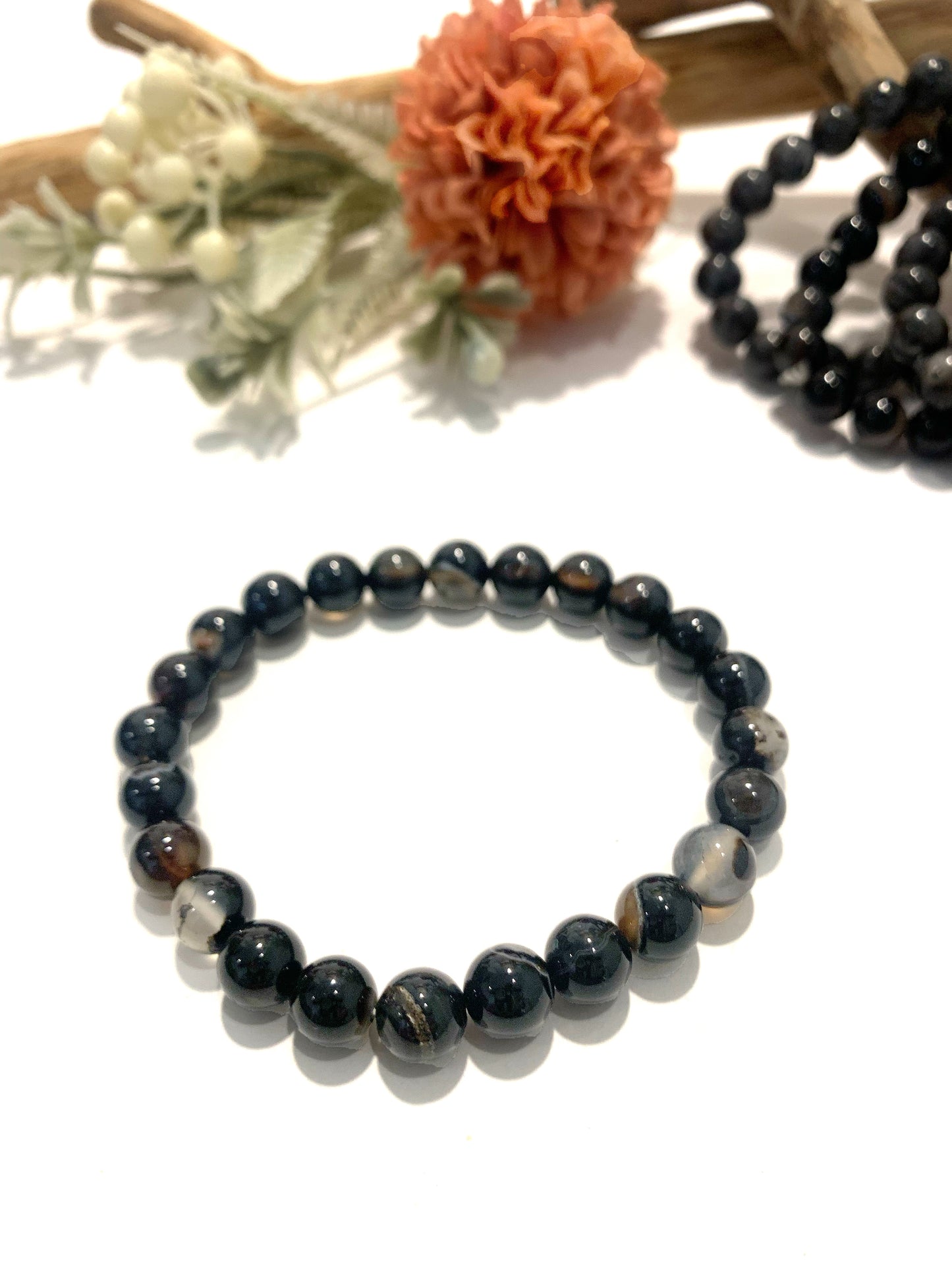 AMISHI ~ BRACCIALE ELASTICIZZATO IN PIETRA DURA NATURALE