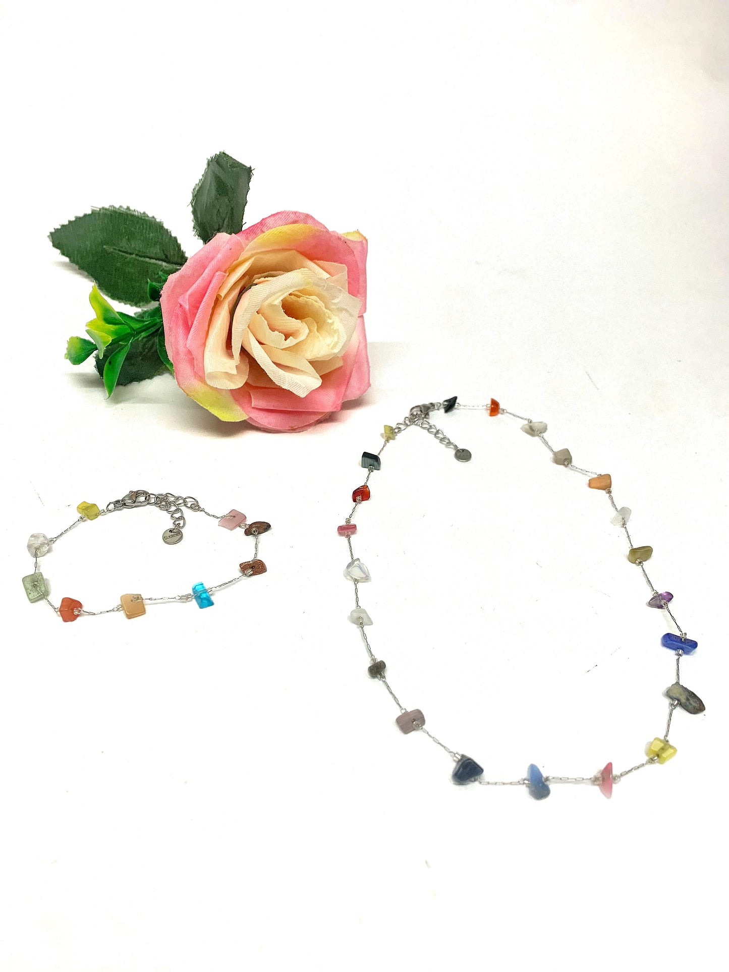 HANA Multicolors ~ collana in acciaio con pietre dure naturali