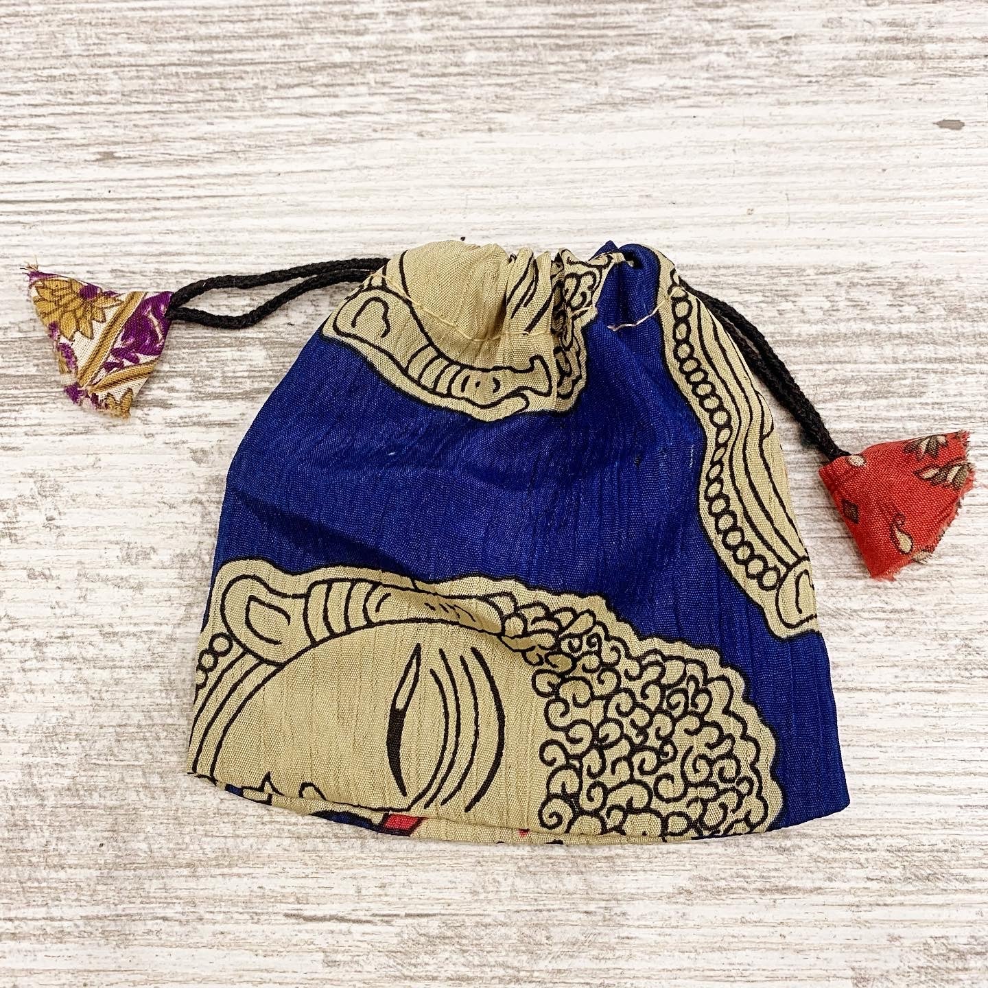 DOLMA Bracciale elasticizzato SODALITE