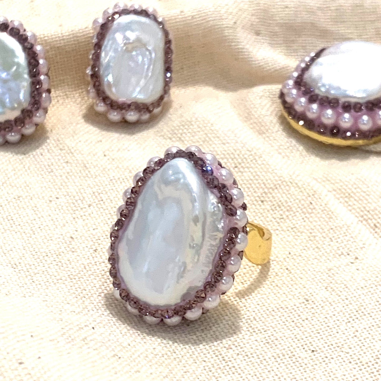 ISANA DRUSA COLLANA PEARLS - Collana con ciondolo PERLA NATURALE e metallo ottone galvanizzato e rodiato oro