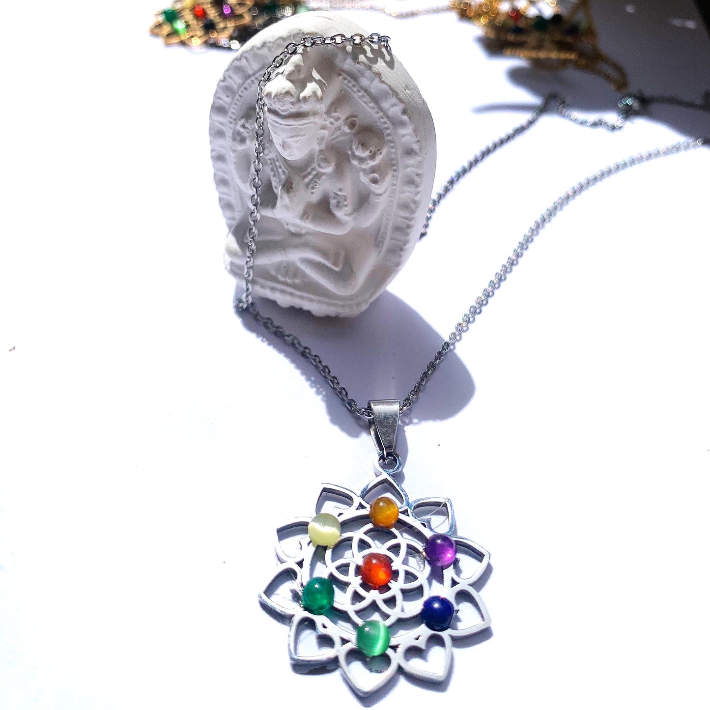 7 CHAKRAS LOTUS ~ Collana Pendente fiore loto + pietre dure naturali ACCIAIO