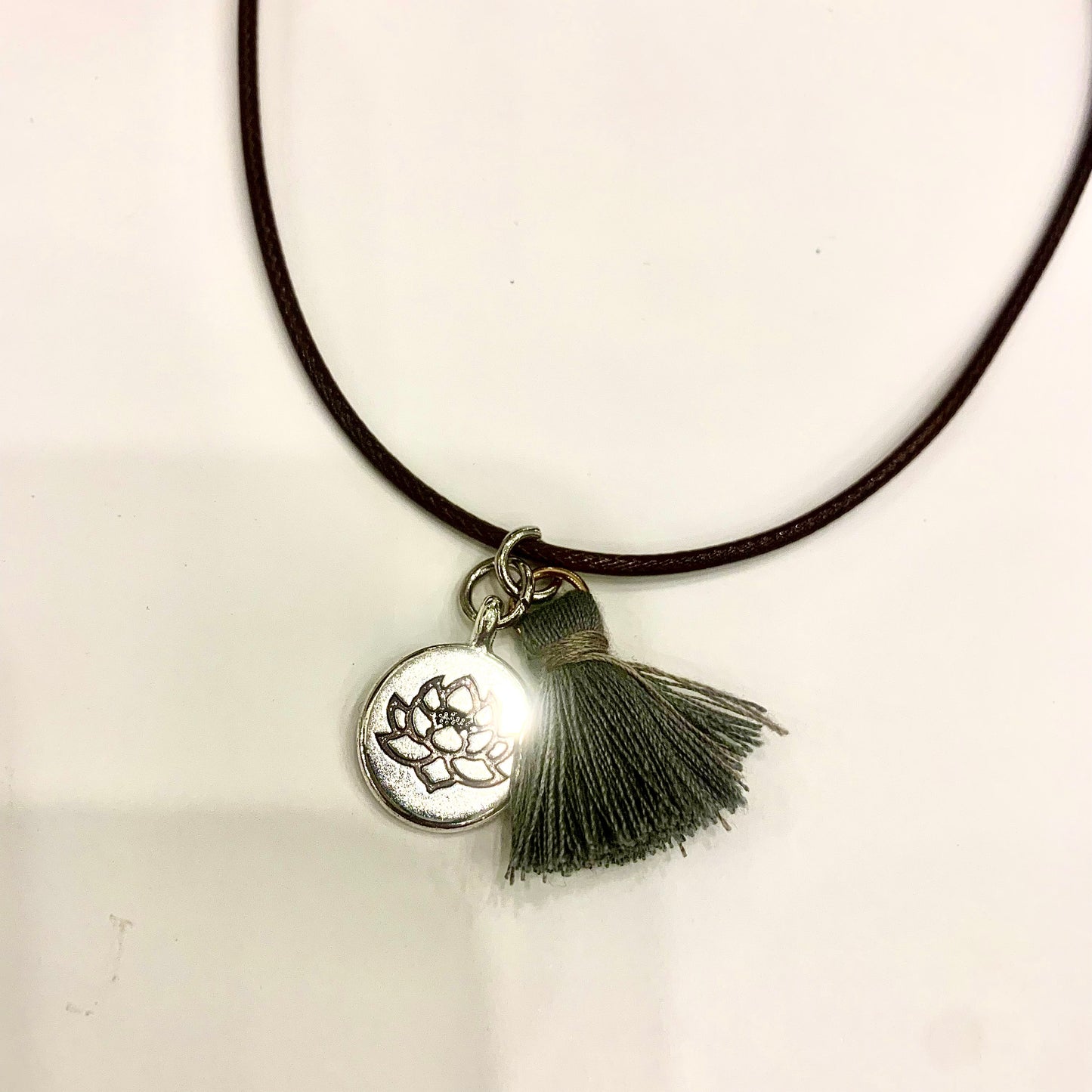 Bushido in Kanji~Pendenti su cordino cerato con nappina