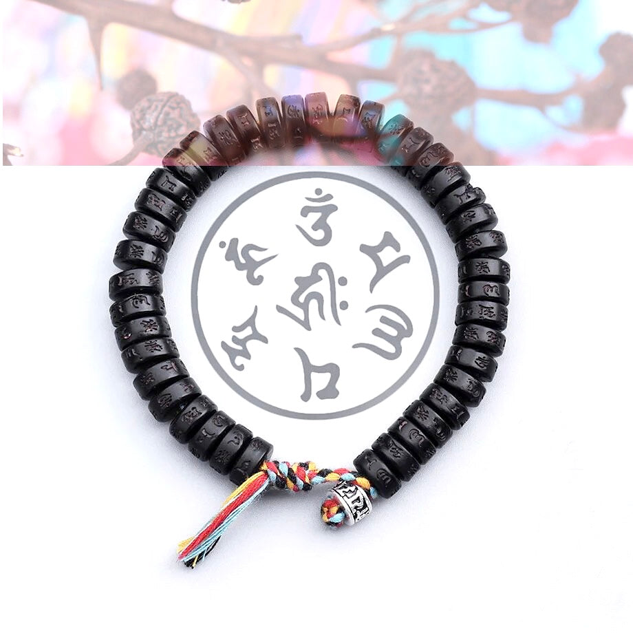 SUTRA ~ Bracciale Tibetano in legno di cocco con mantra incisi e cordino tibetano
