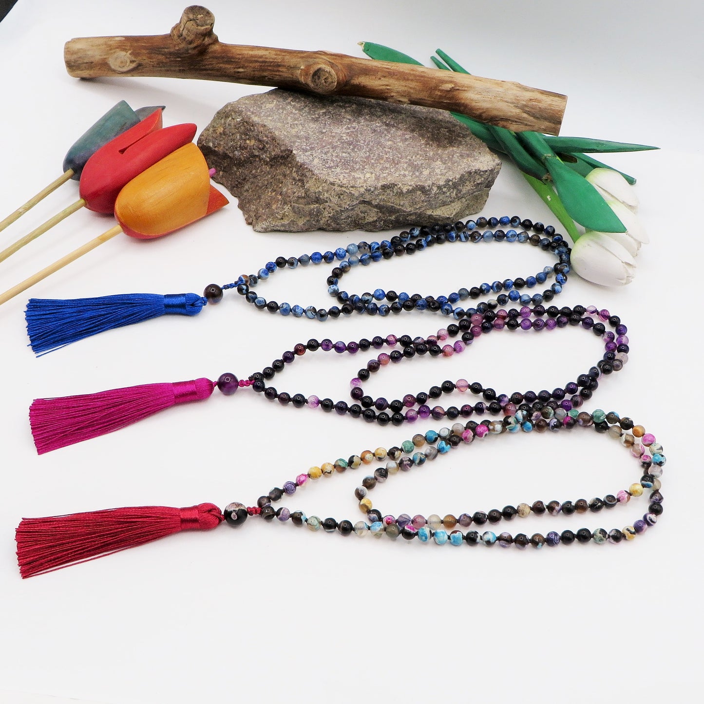 LHAMO ~ JAPAMALA 108 grani in AGATA FUOCO, AGATA VIOLA E AGATA STRIATA MULTICOLOR, AGATA LAPISLAZZULI