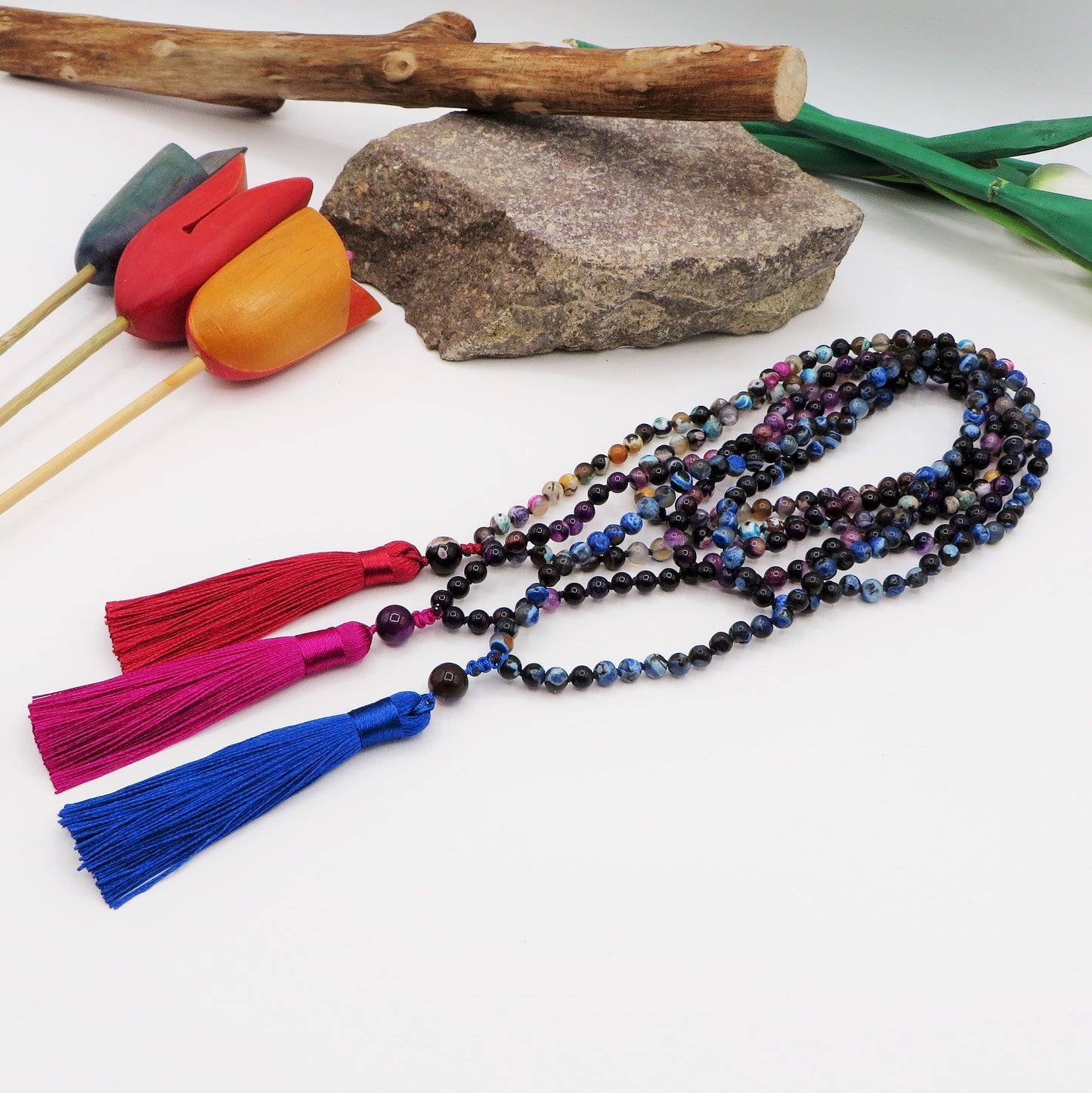 LHAMO ~ JAPAMALA 108 grani in AGATA FUOCO, AGATA VIOLA E AGATA STRIATA MULTICOLOR, AGATA LAPISLAZZULI