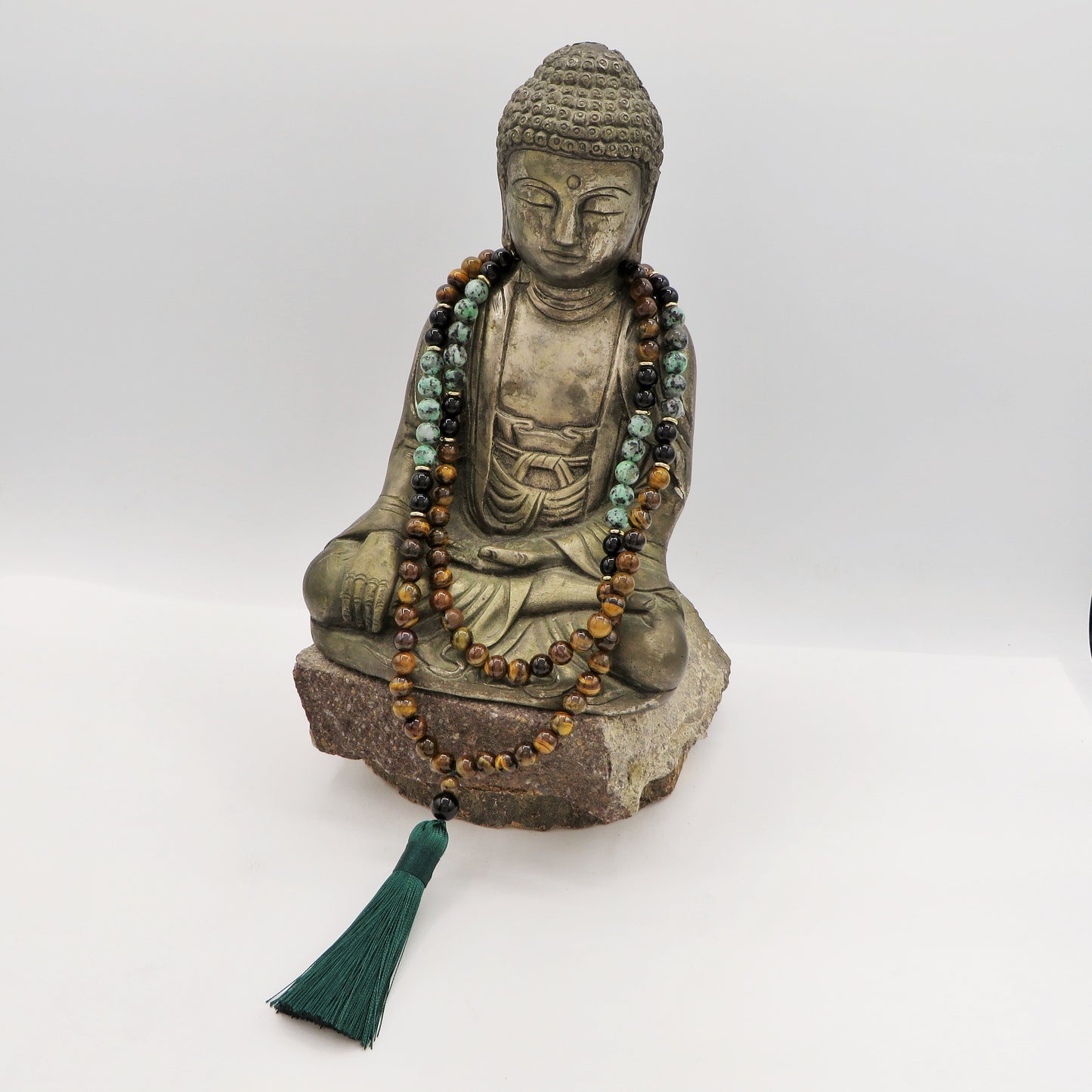 GYU ~ JAPAMALA 108 grani in Diaspro turchese, Occhio di tigre e onice nera