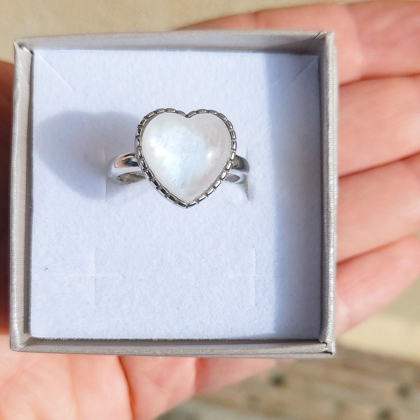 DEVA HEART Argento 925 ~ Anello regolabile in Pietra di Luna a cuore  - Moonstone naturale