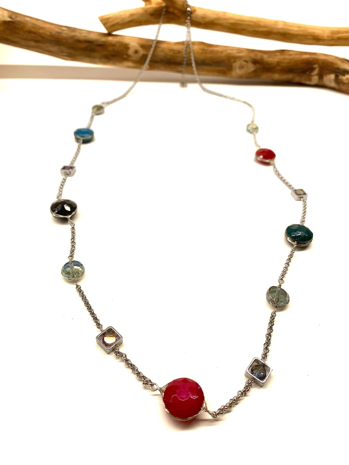 RAVI ~ Collana lunga in Acciaio con cristalli naturali colorati