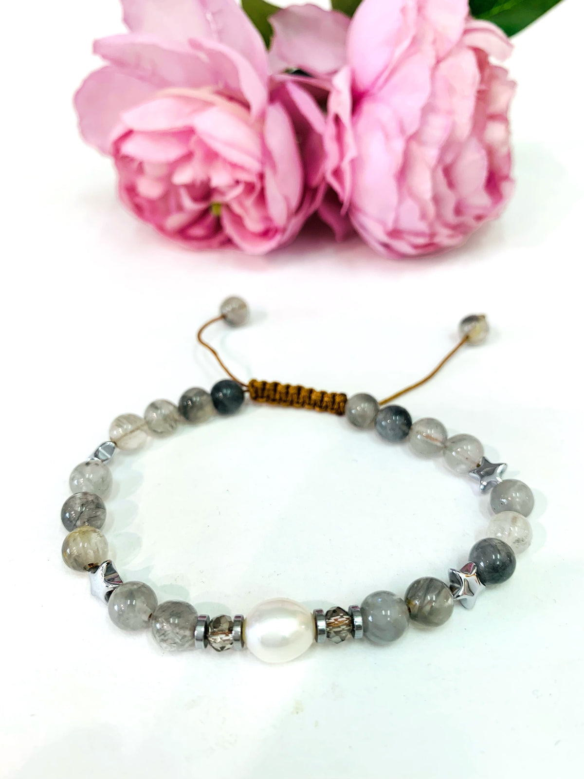 SHINE' ~ BRACCIALE IN PIETRE DURE NATURALI e perla di fiume  ~ con accessori in acciaio 316 L