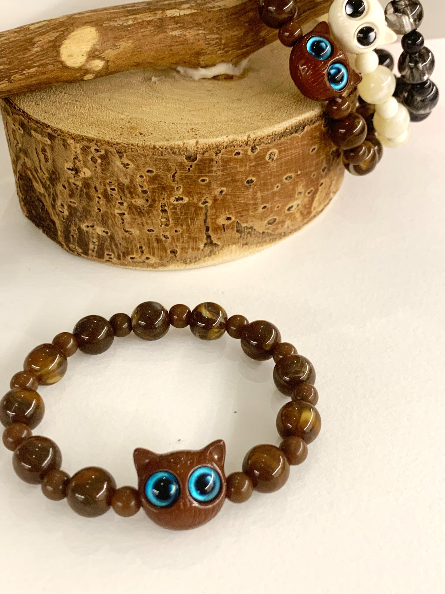 KITTEN  Rainbow ~ bracciale con gattino e perle in resina, elasticizzato