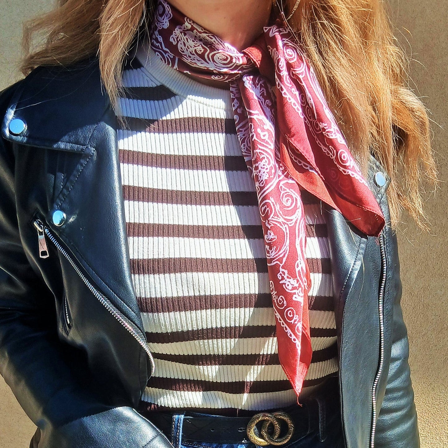 Iconic Square ~ Foulard 70x70