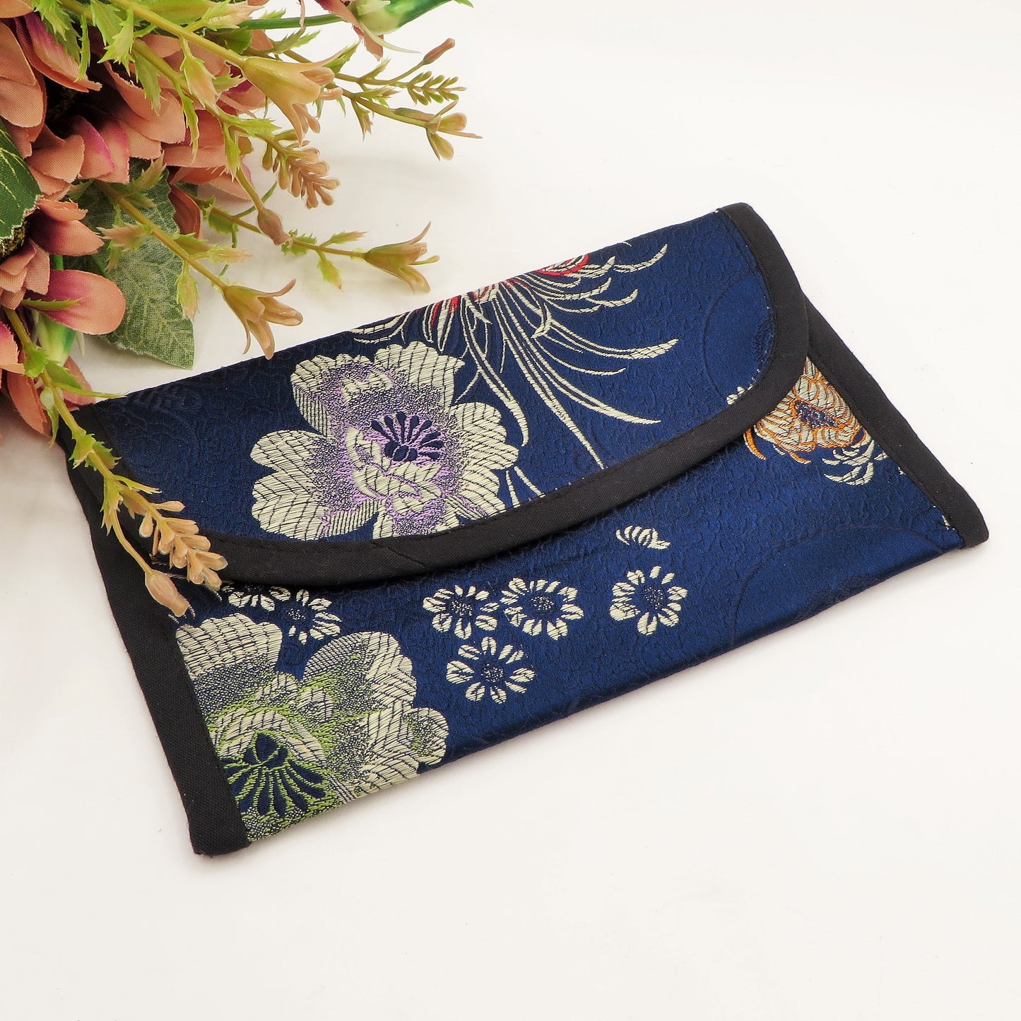 TIBETAN WALLET  ~ portafogli in broccato di seta Tibetana ~