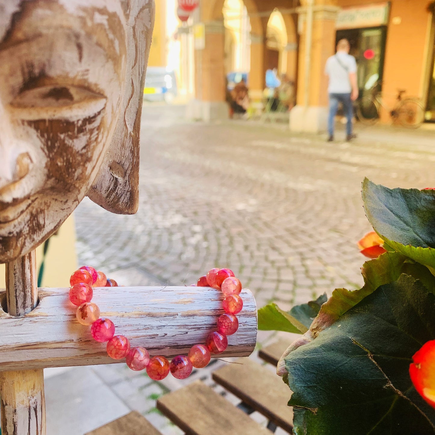 AMISHI ~ BRACCIALE ELASTICIZZATO IN PIETRA DURA NATURALE