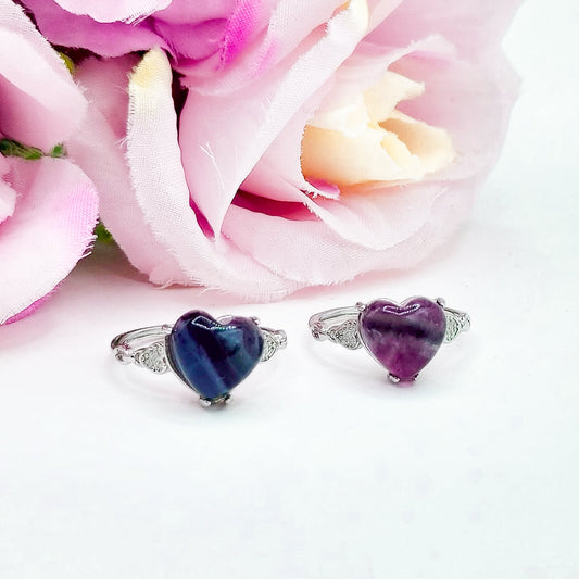 AMALA' HEART ~ Anello regolabile in FLUORITE naturale a forma di cuore