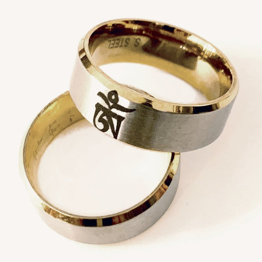 Mantra ~ Anello in acciaio inossidabile con mantra OM ~ inciso in TIBETANO