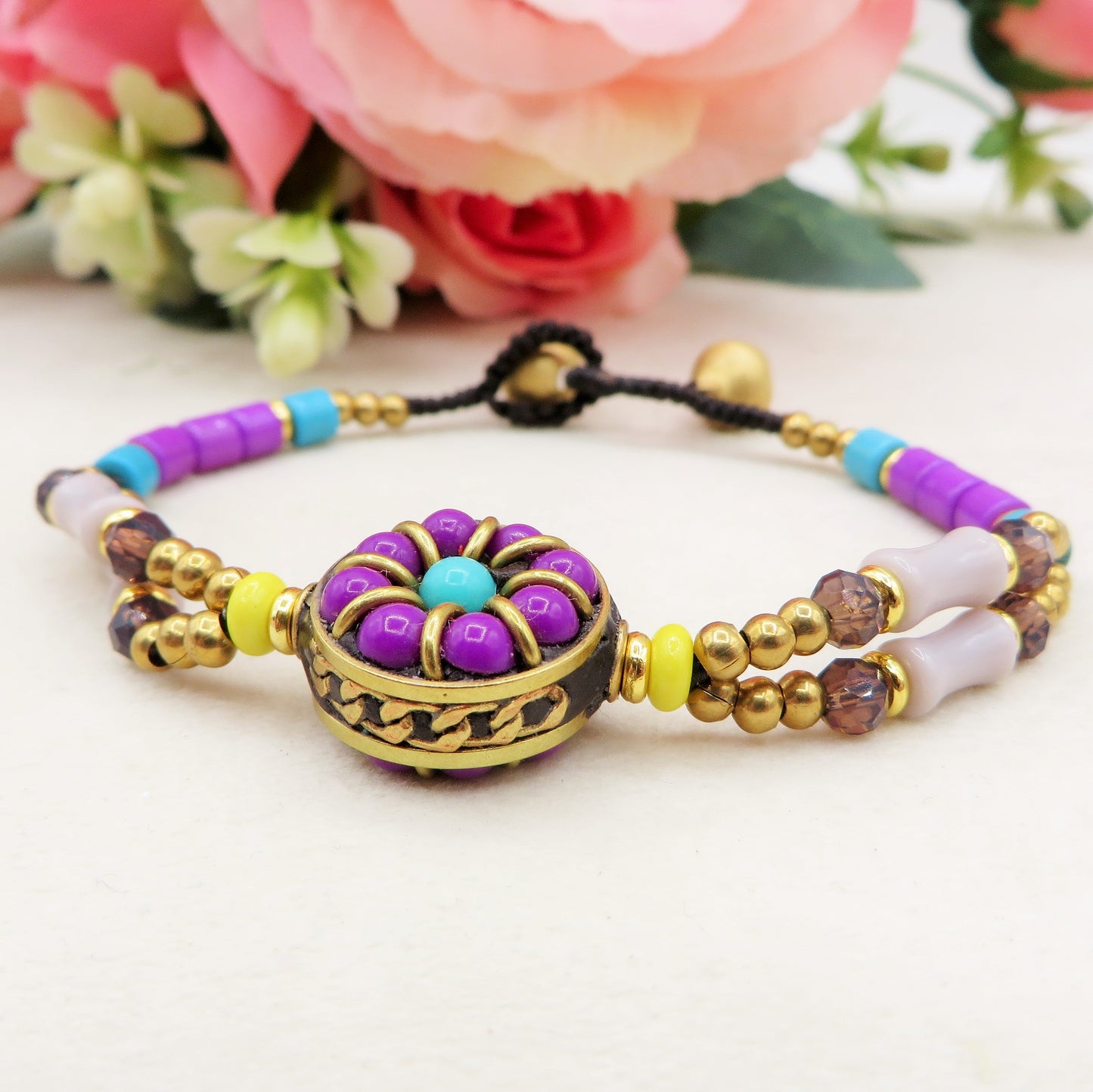 SUNILA  ~ BRACCIALE TIBETANO IN PIETRE DURE NATURALI con accessori etnici