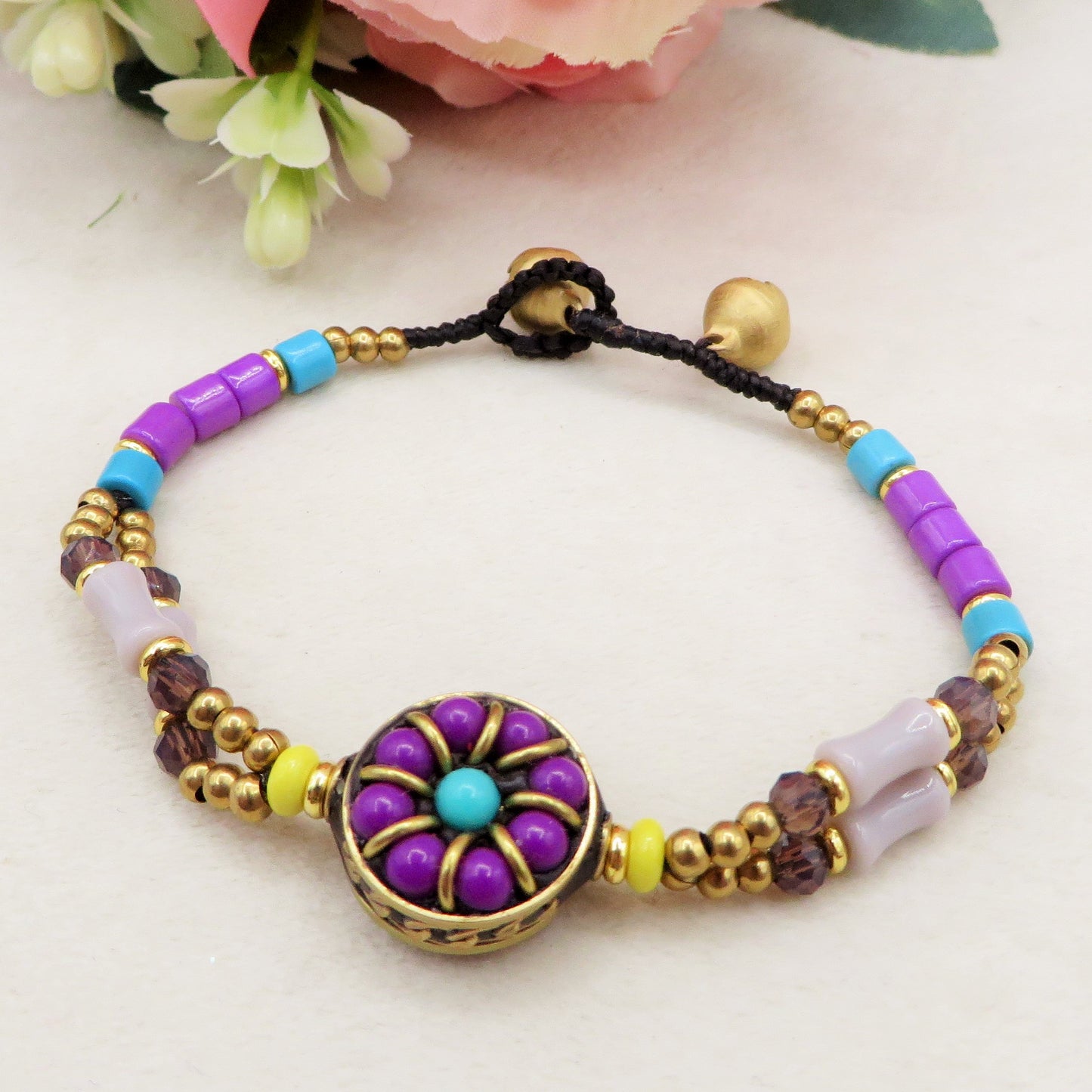 SUNILA  ~ BRACCIALE TIBETANO IN PIETRE DURE NATURALI con accessori etnici