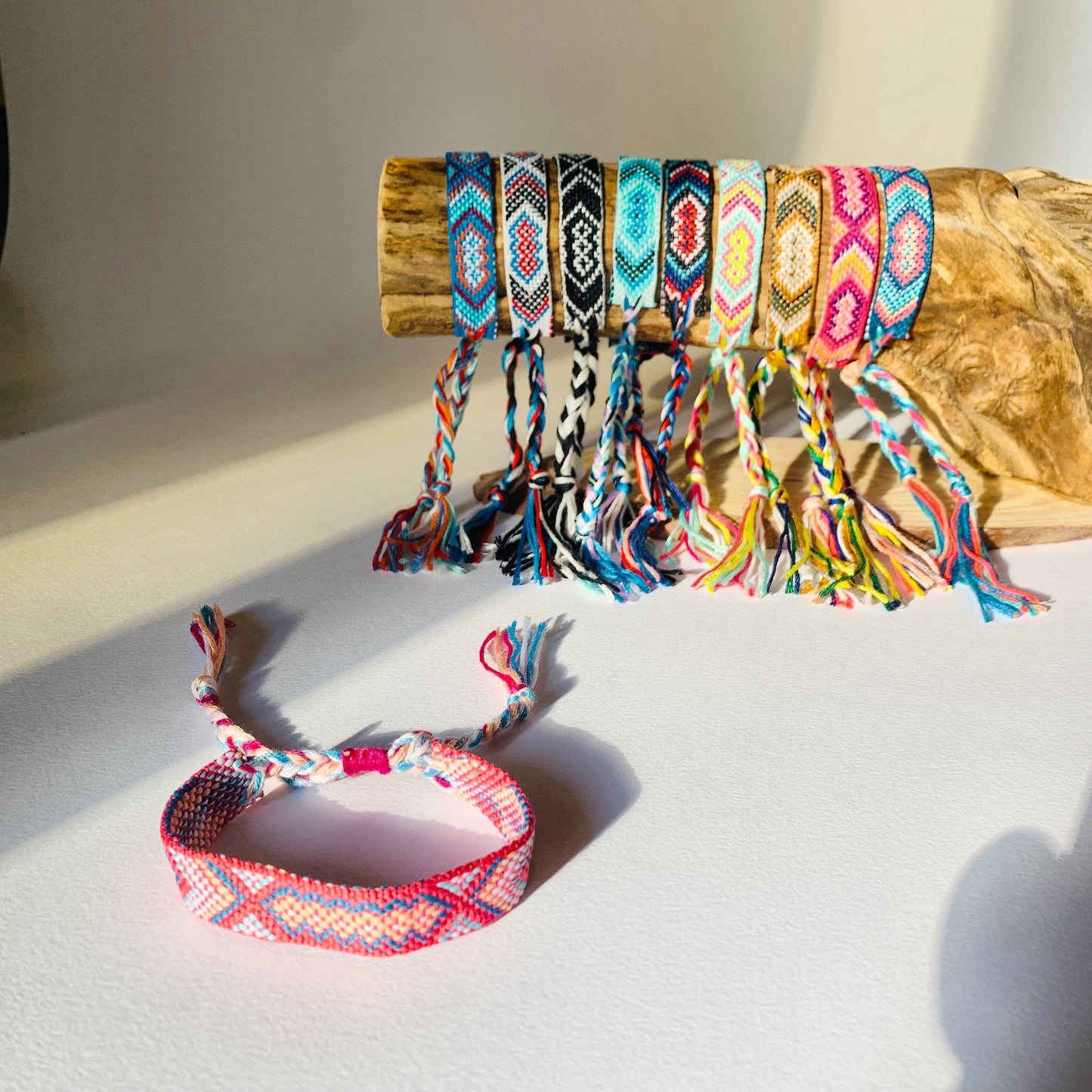 FRIENDS~ Bracciale IN COTONE MACRAME'  ~