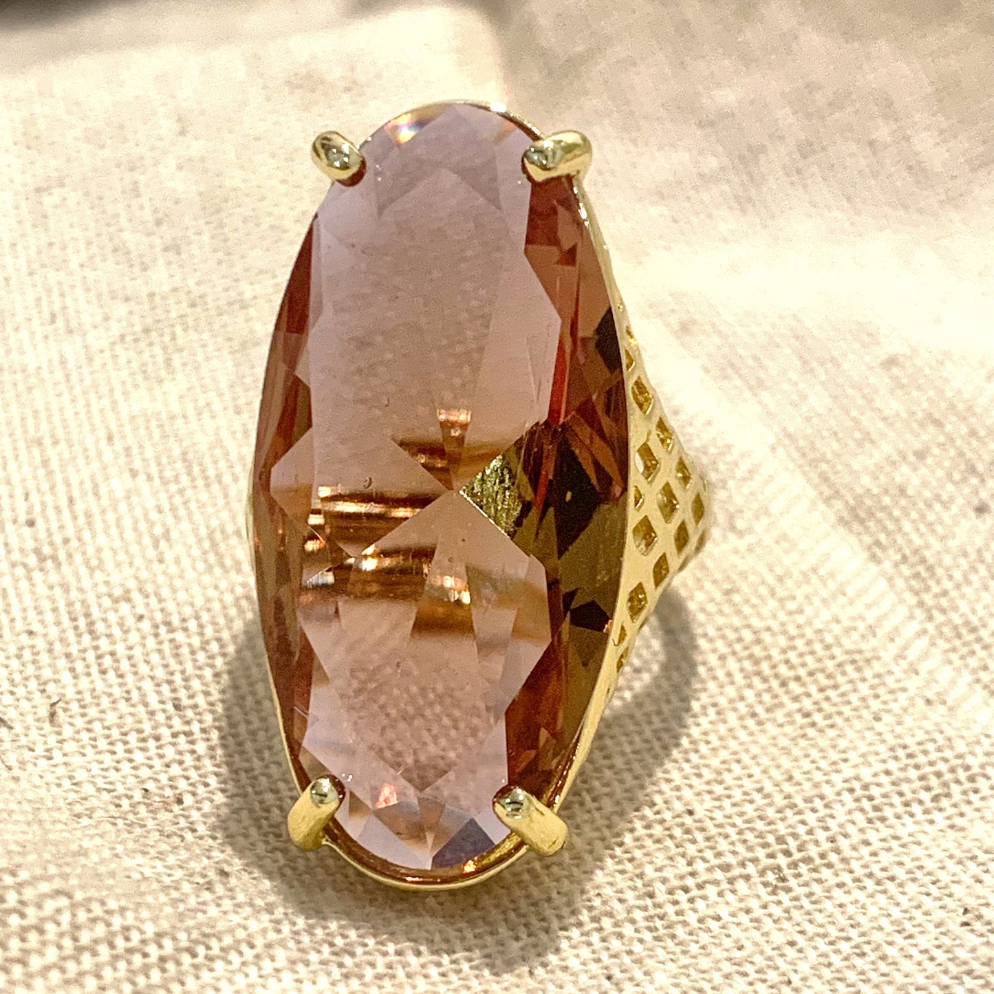 RANI ~ Anello regolabile con Zultanite  naturale -