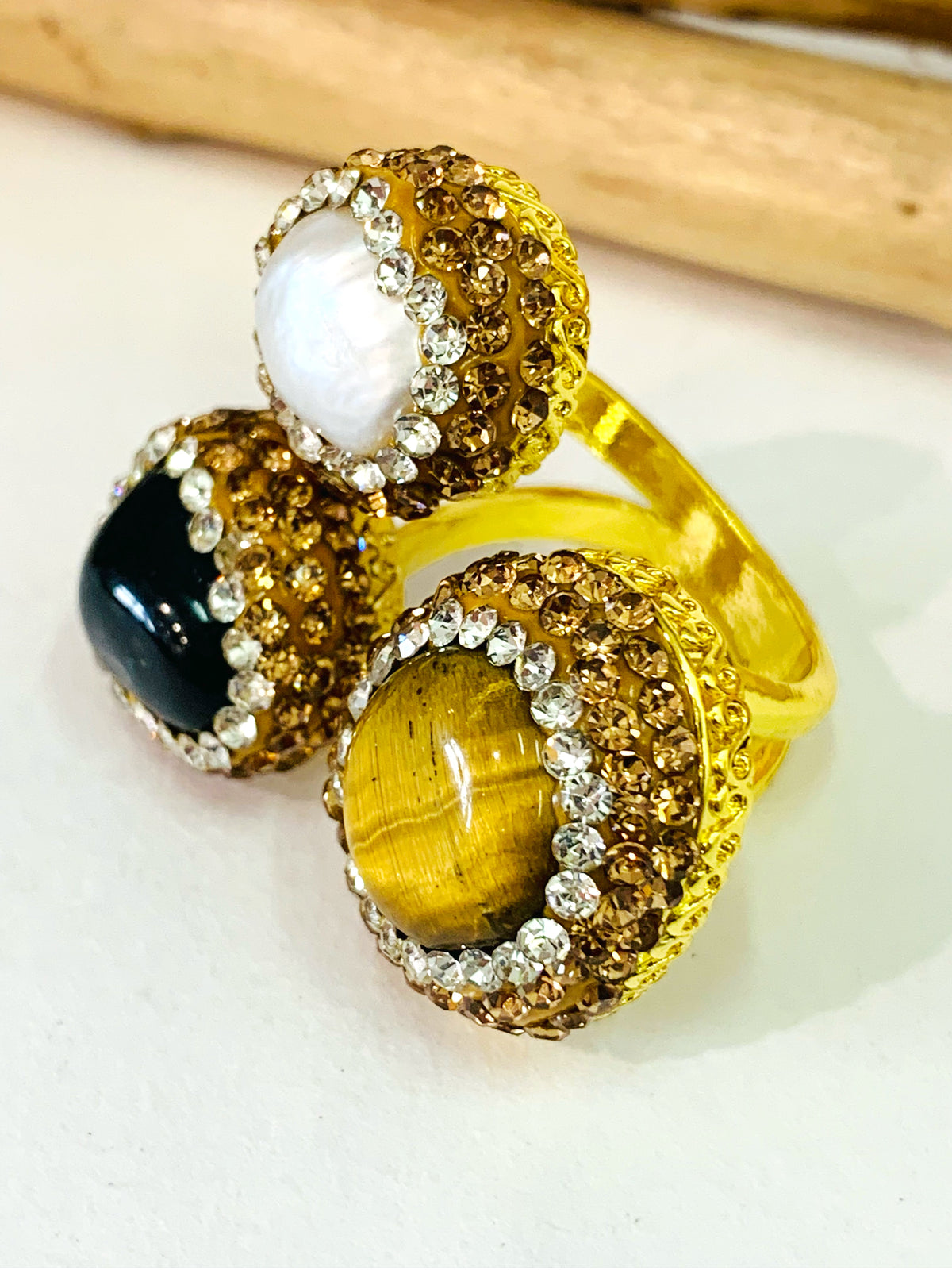 ISANA CONTRARIE'  ~ ANELLO IN PIETRA DURA NATURALE