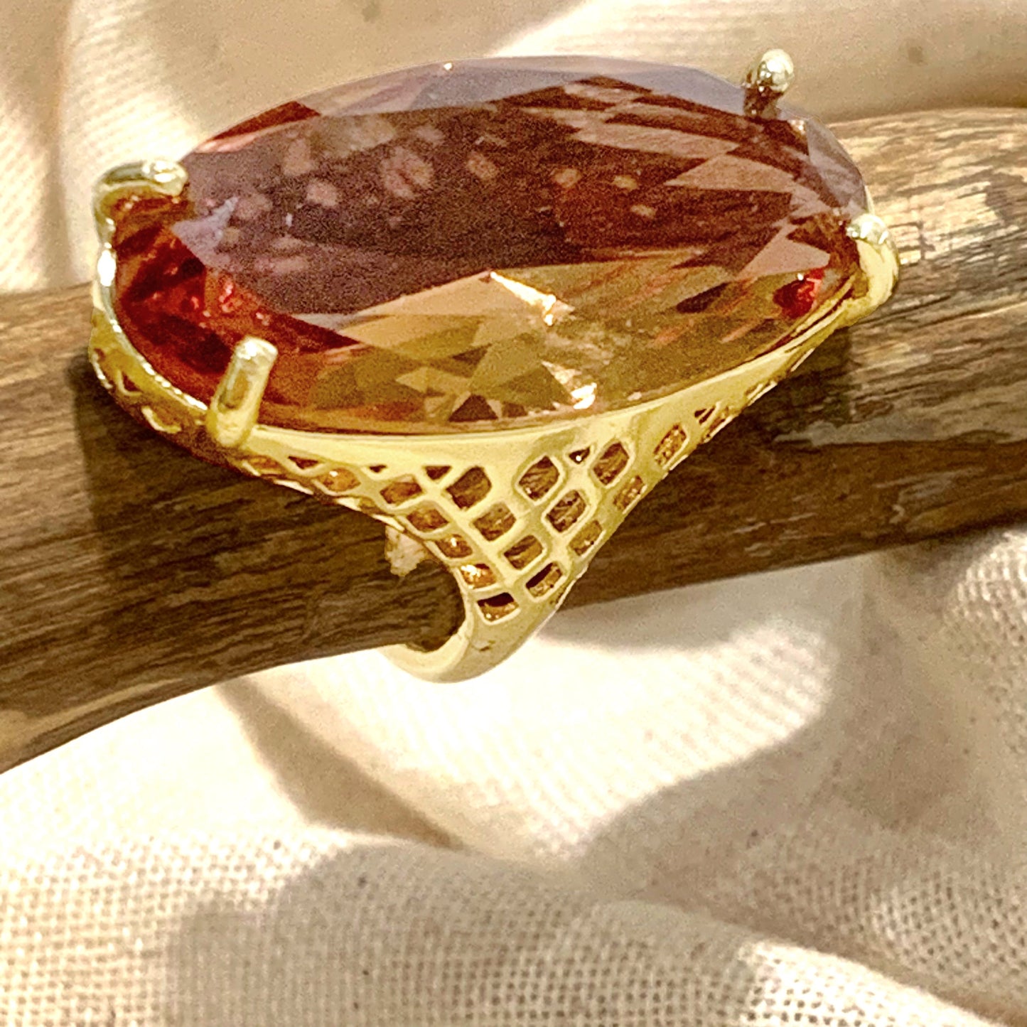 RANI ~ Anello regolabile con Zultanite  naturale -