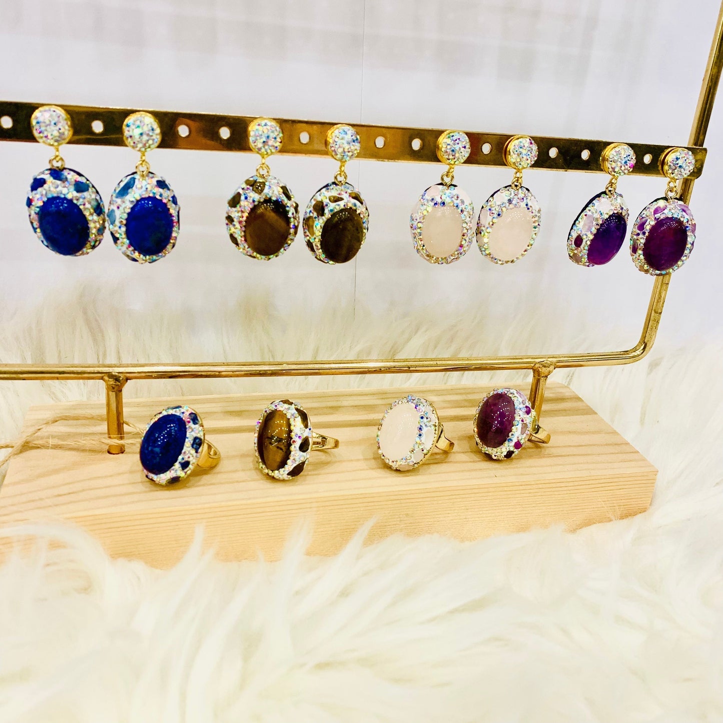 ISANA TURCHESE  ~ ANELLO IN PIETRA DURA NATURALE e metallo ottone galvanizzato e rodiato