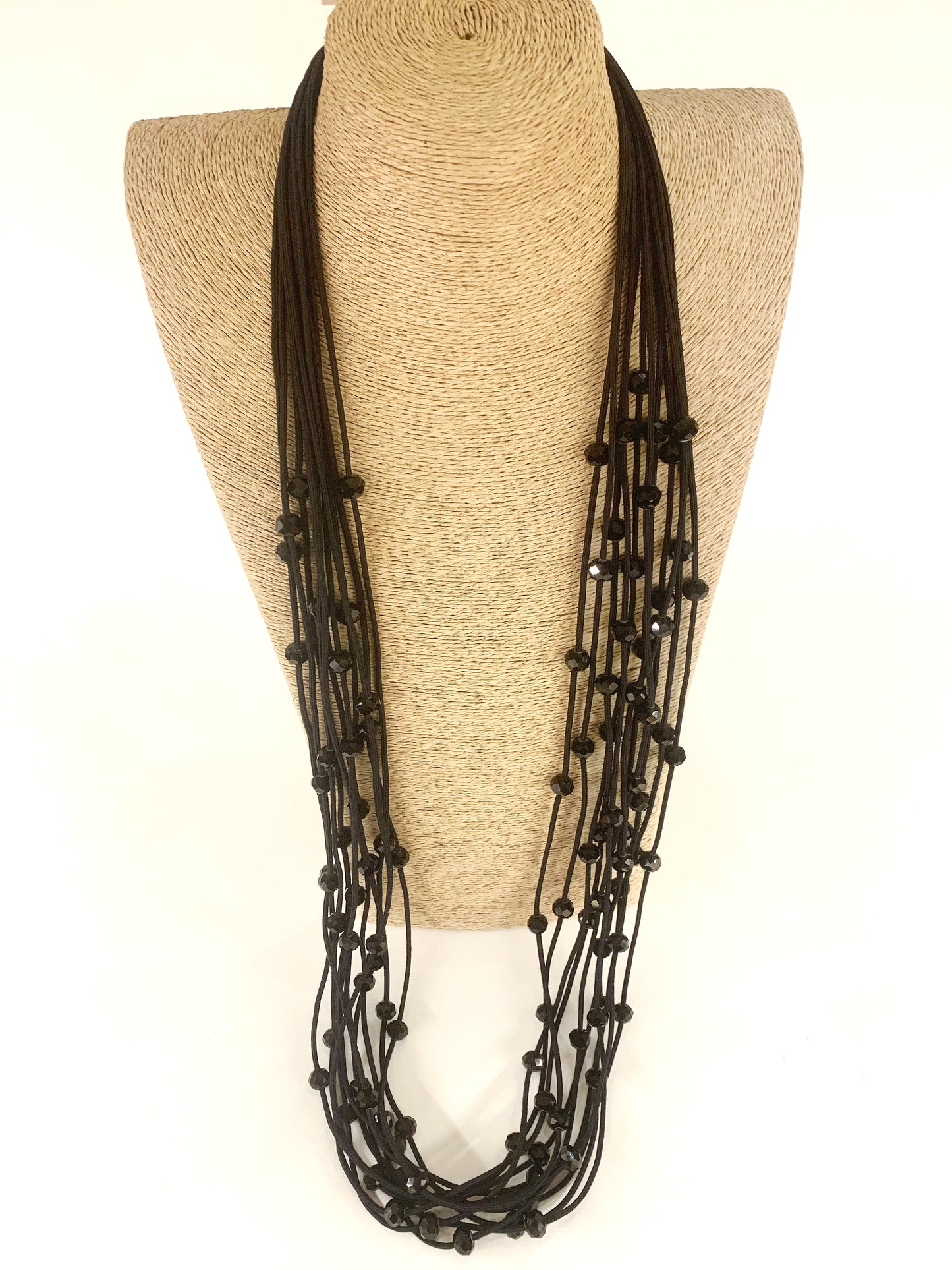 CHEYENNE ~ Collana lunga a 11 giri in cotone e cristalli naturali