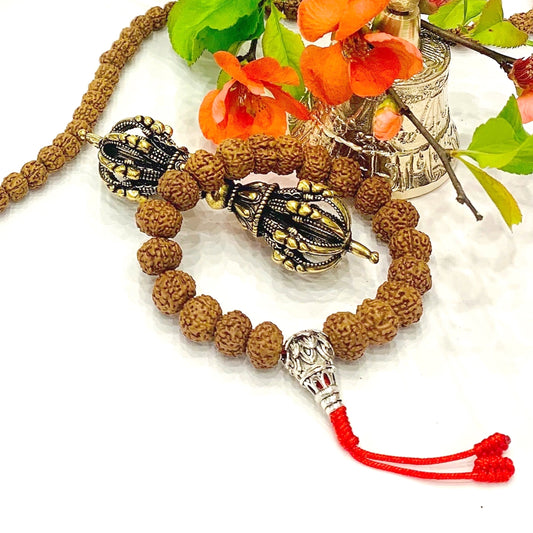 CHANDRA~Bracciale~Mala con 21 grani in semi di Rudraksha