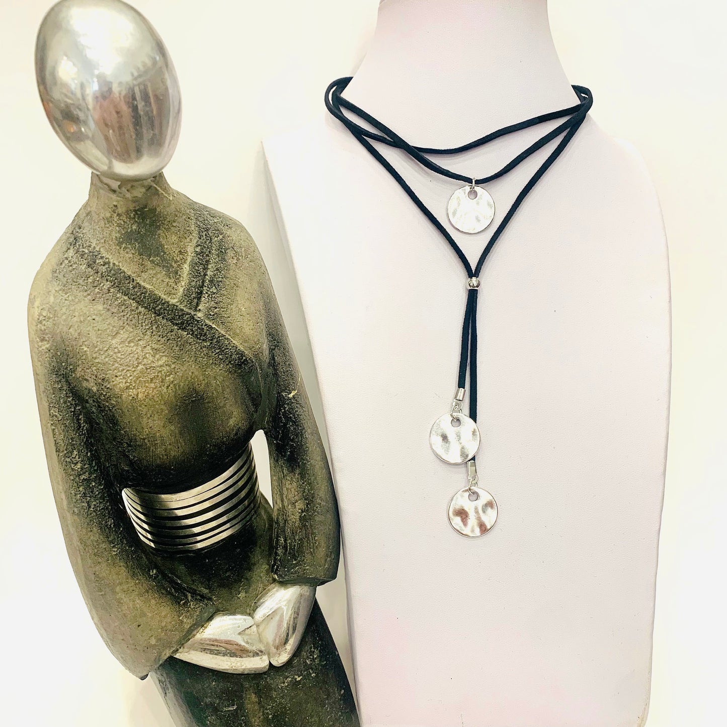 INDIAN SUMMER DREAMS ~ collana ciondolo in cuoietto