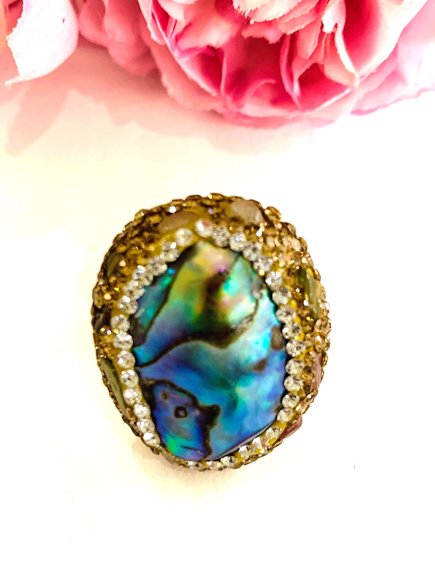 ISANA  ~ ANELLO IN PIETRA DURA NATURALE e metallo ottone galvanizzato e rodiato oro