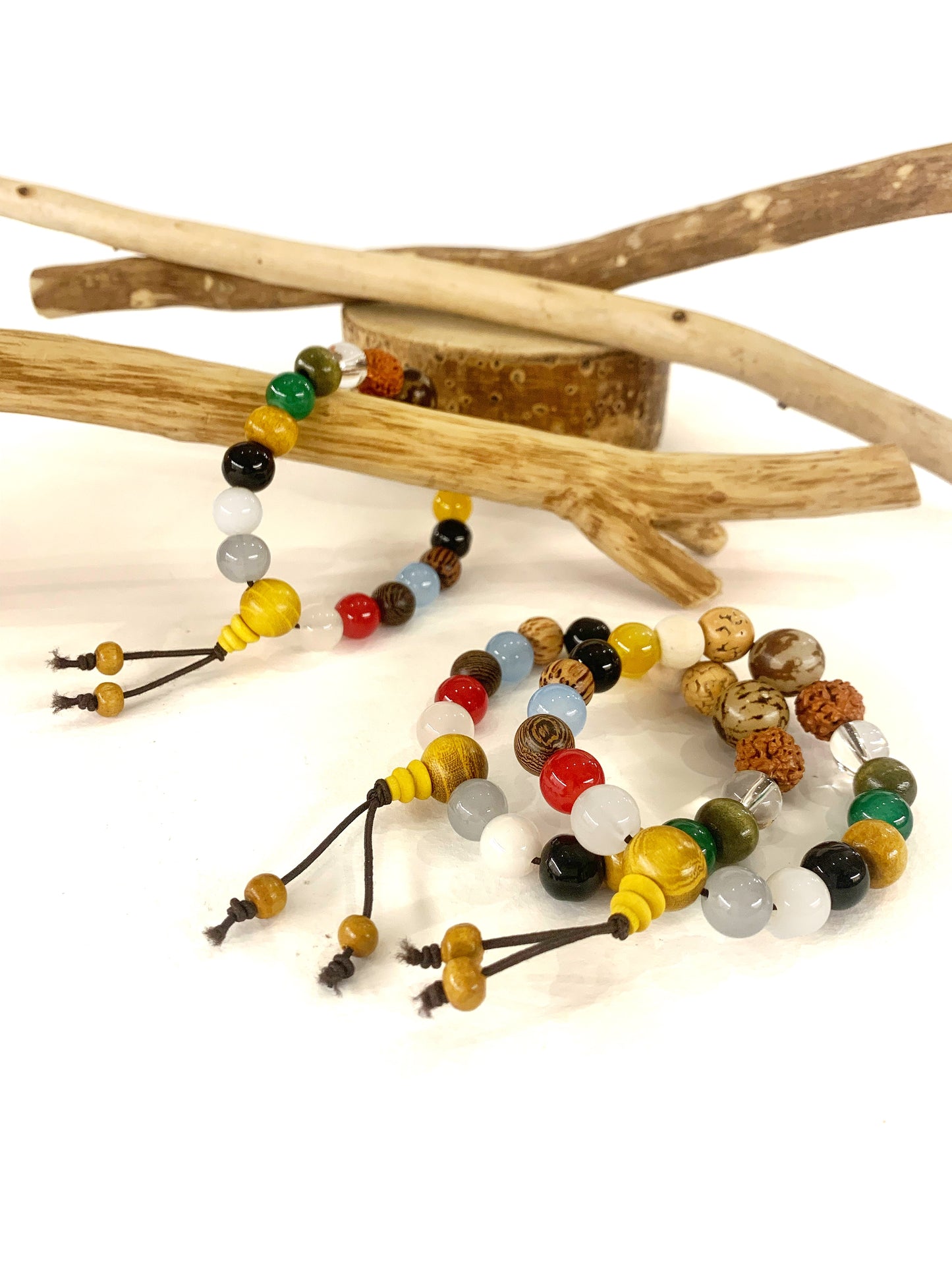 JINPA Bracciale japamala con pietre dure naturali e legno di sandalo per uomo e donna