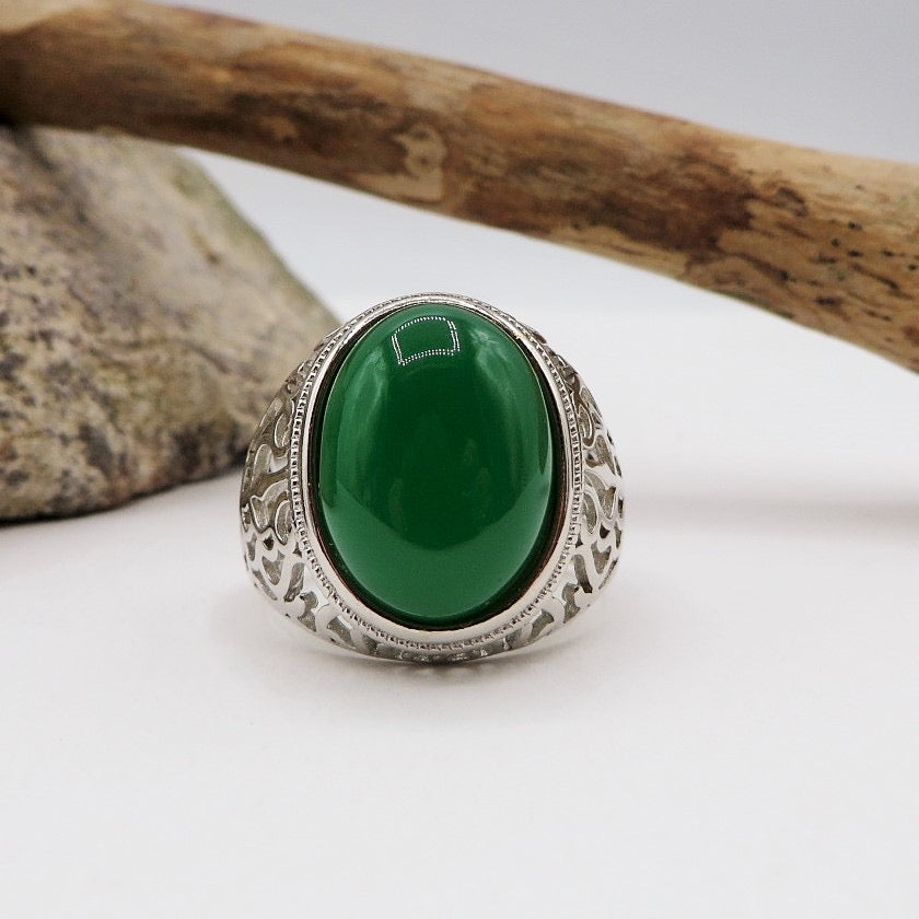 HAGAKURE Giada Bianca ~ Anello sigillo con pietra dura naturale  ~  Giada Bianca   ~ lavorazione filigrana per l'incastonatura.~
