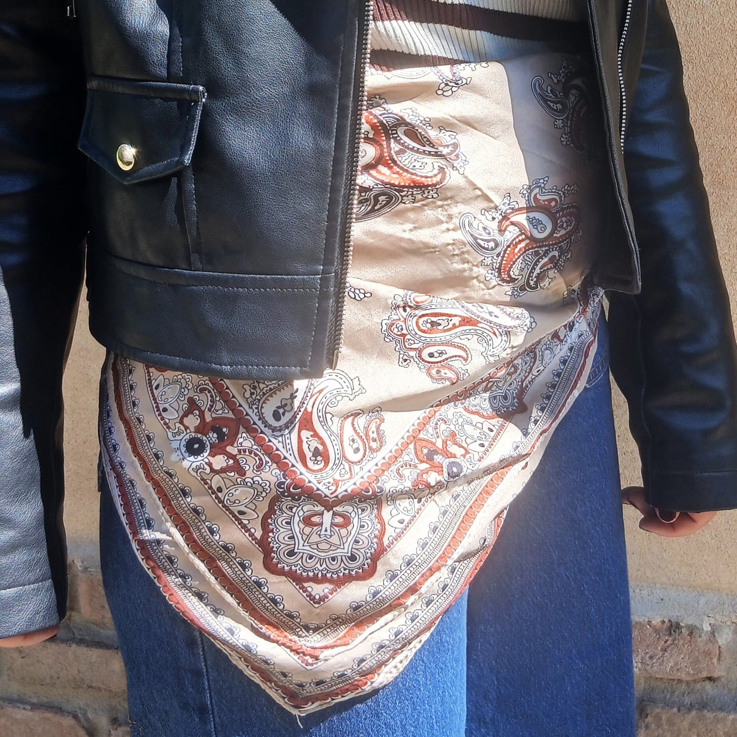 Iconic  ~ Foulard 120 x 60