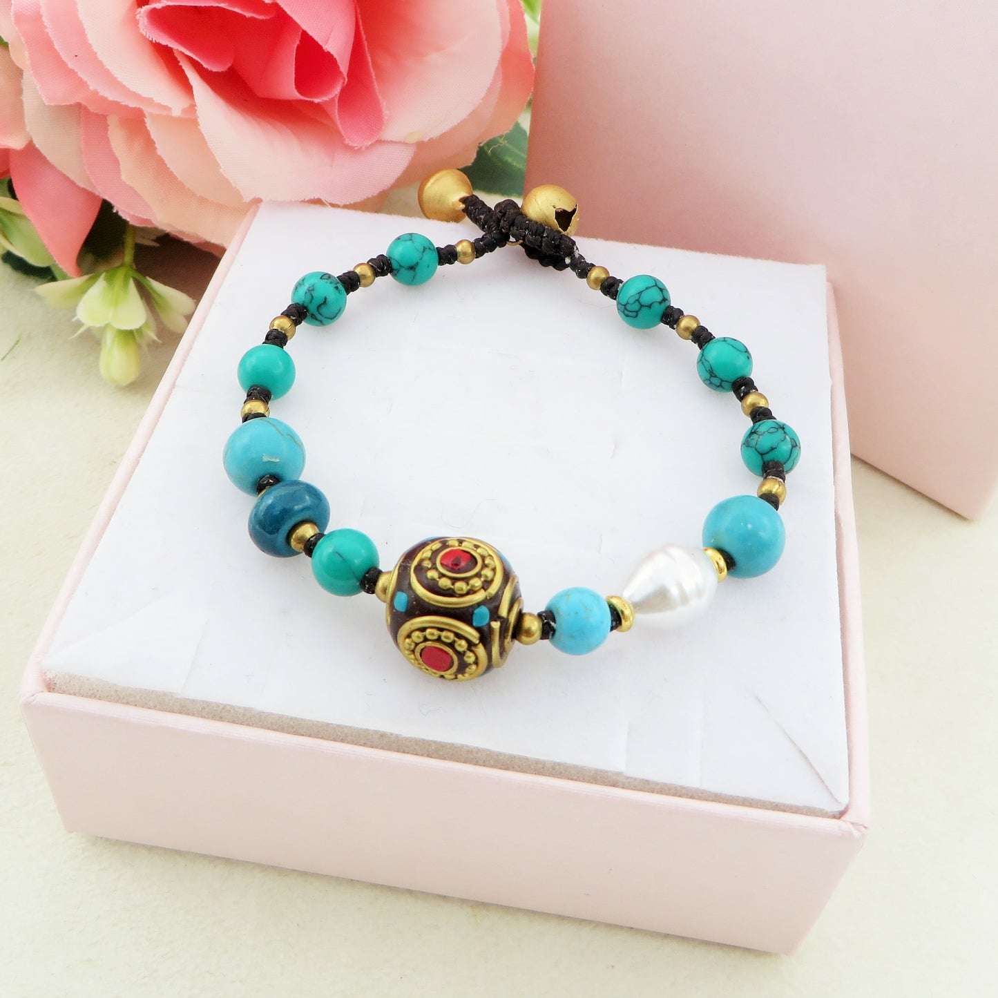 SAKYA ~ BRACCIALE TIBETANO IN PIETRE DURE NATURALI con accessori etnici