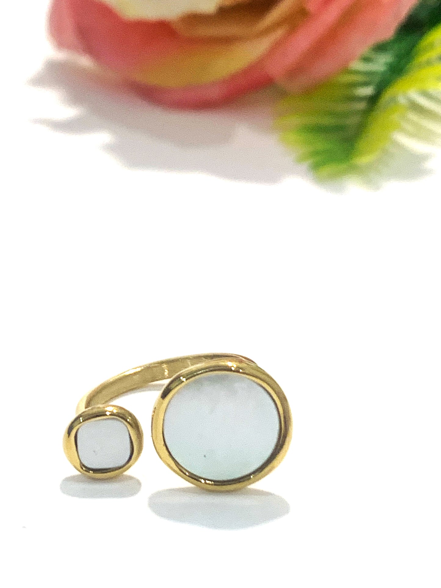 SHAKA ~ Anello regolabile in acciaio inossidabile e MADREPERLA  naturale