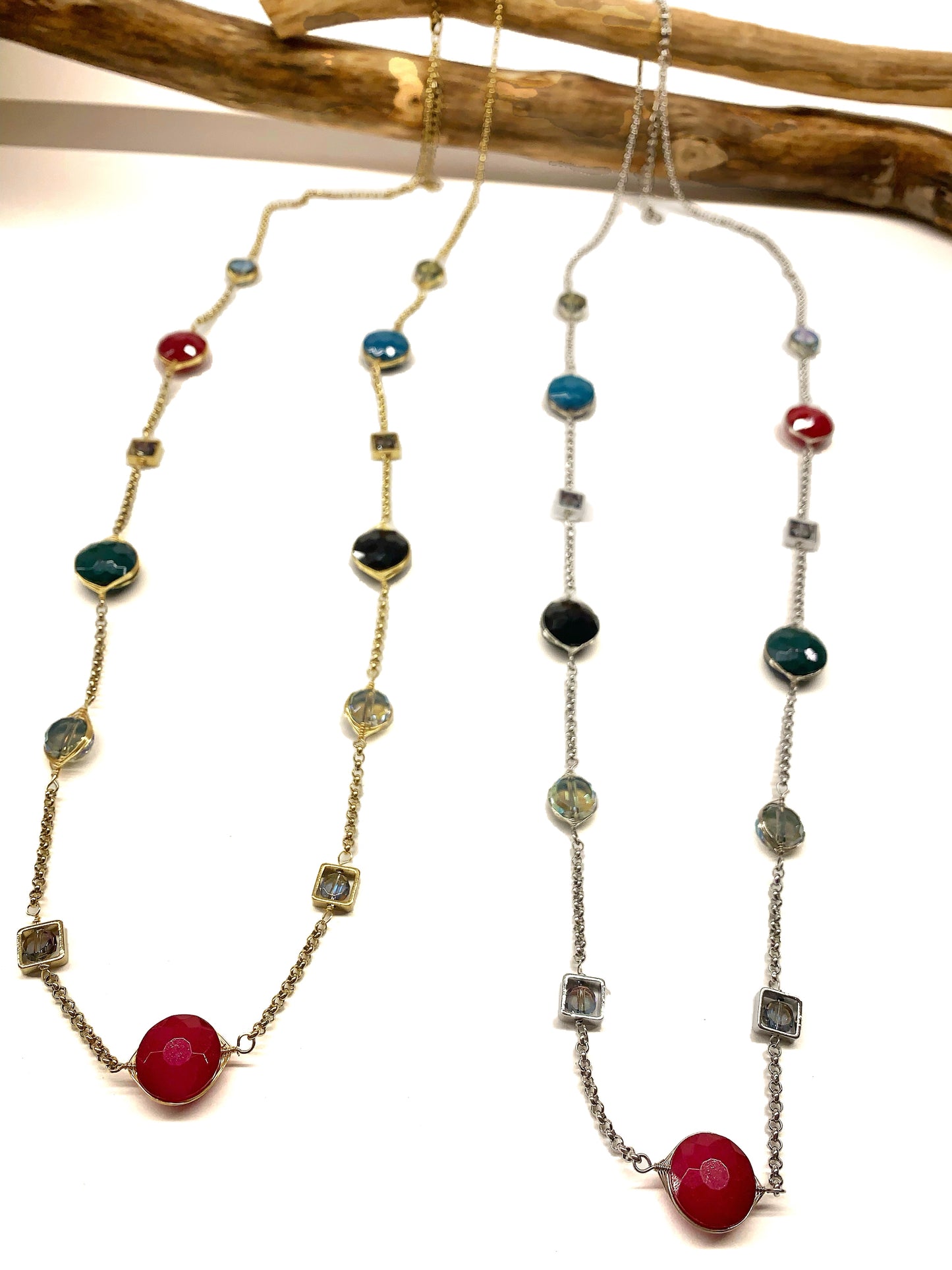 RAVI ~ Collana lunga in Acciaio con cristalli naturali colorati