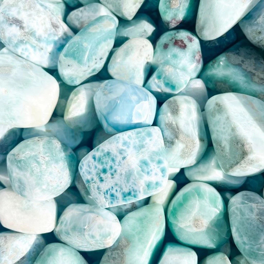 NILA SAMUDRA ~ Anello regolabile in A + LARIMAR naturale
