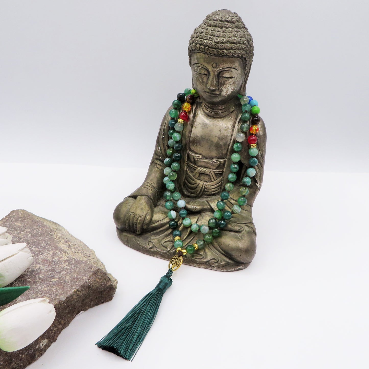 DAWA ~ JAPAMALA 108 grani in AGATA STRIATA VERDE E 7 PIETRE CHAKRA