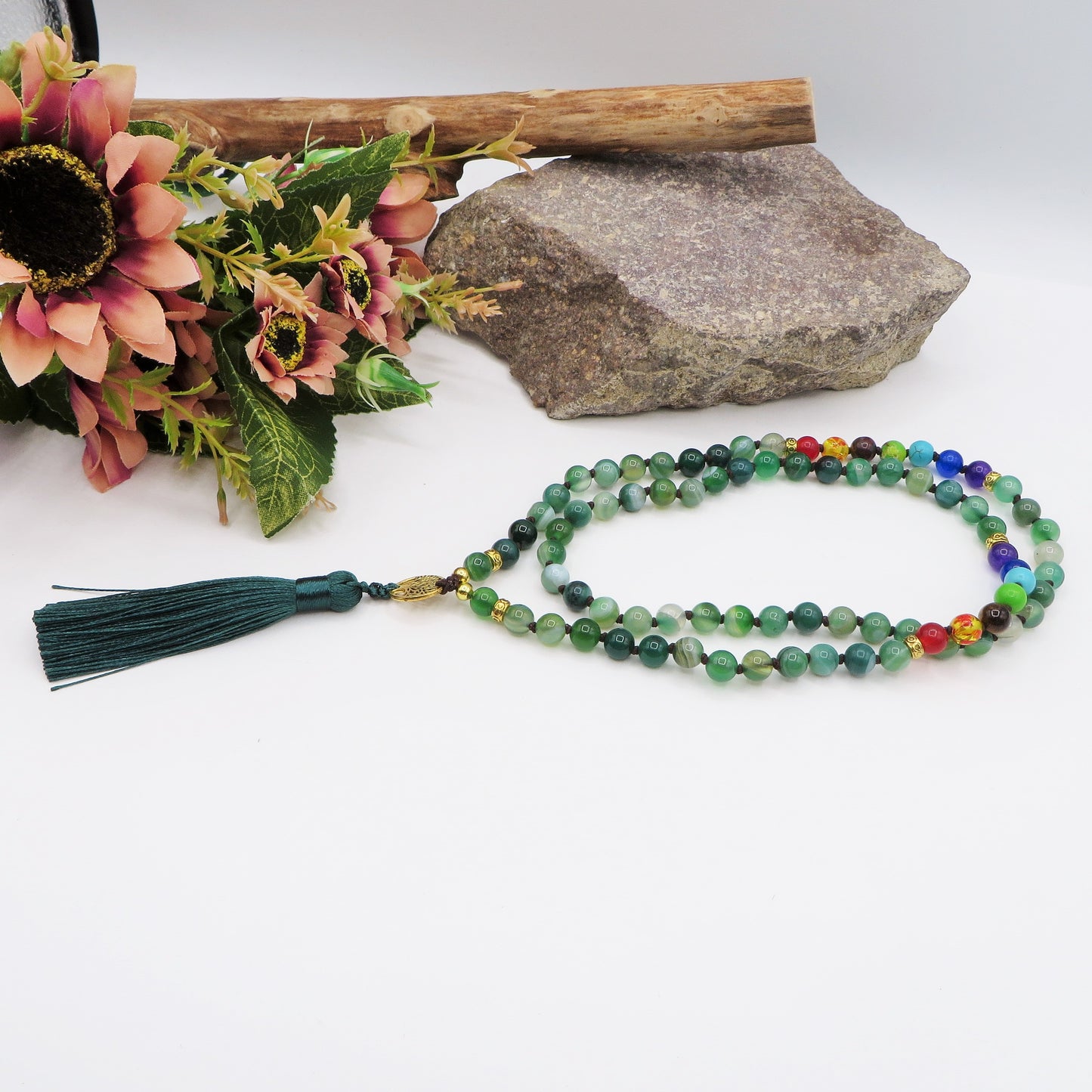DAWA ~ JAPAMALA 108 grani in AGATA STRIATA VERDE E 7 PIETRE CHAKRA