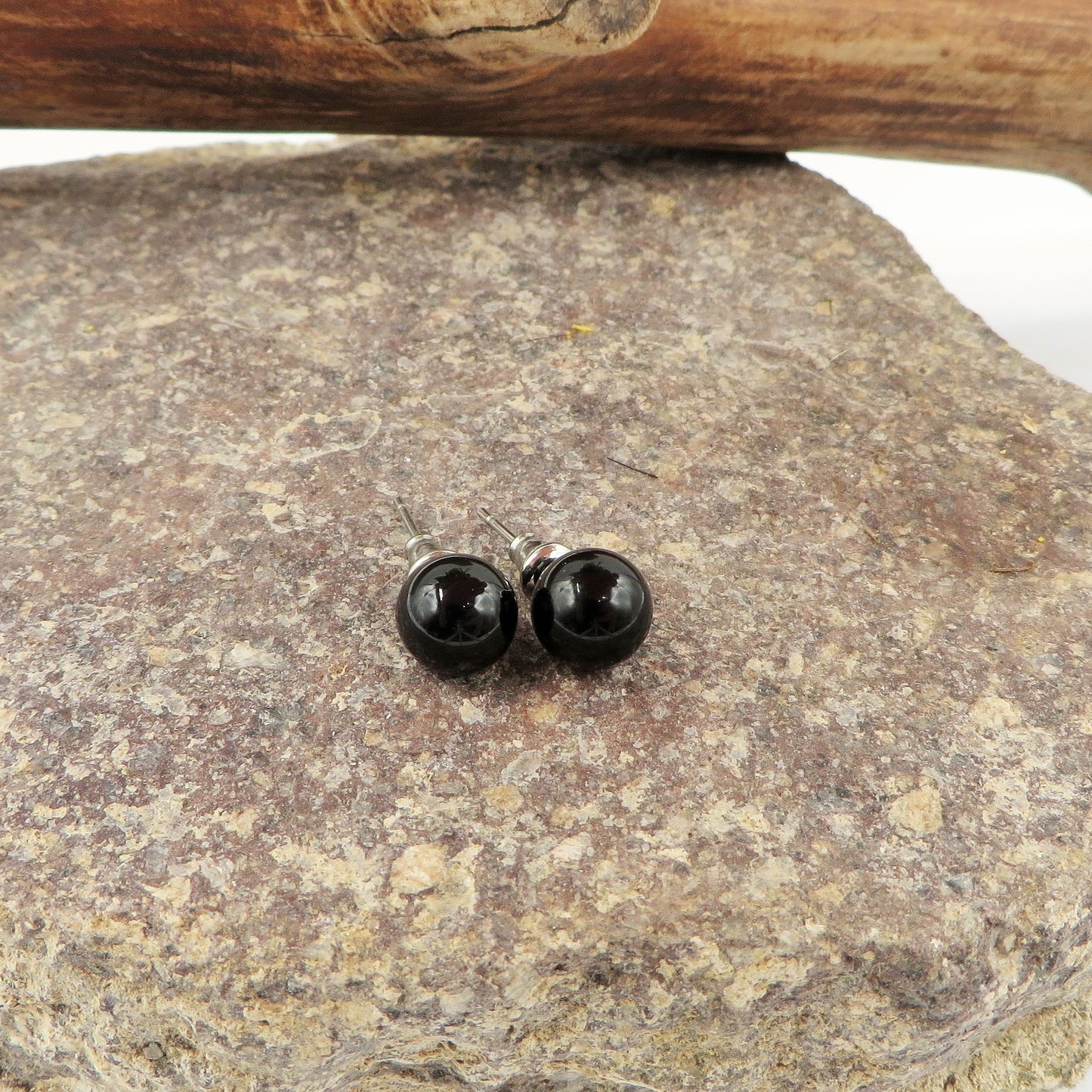Sei Heki Studs ~ ORECCHINI a lobo in Acciaio Inossidabile con pietre naturali