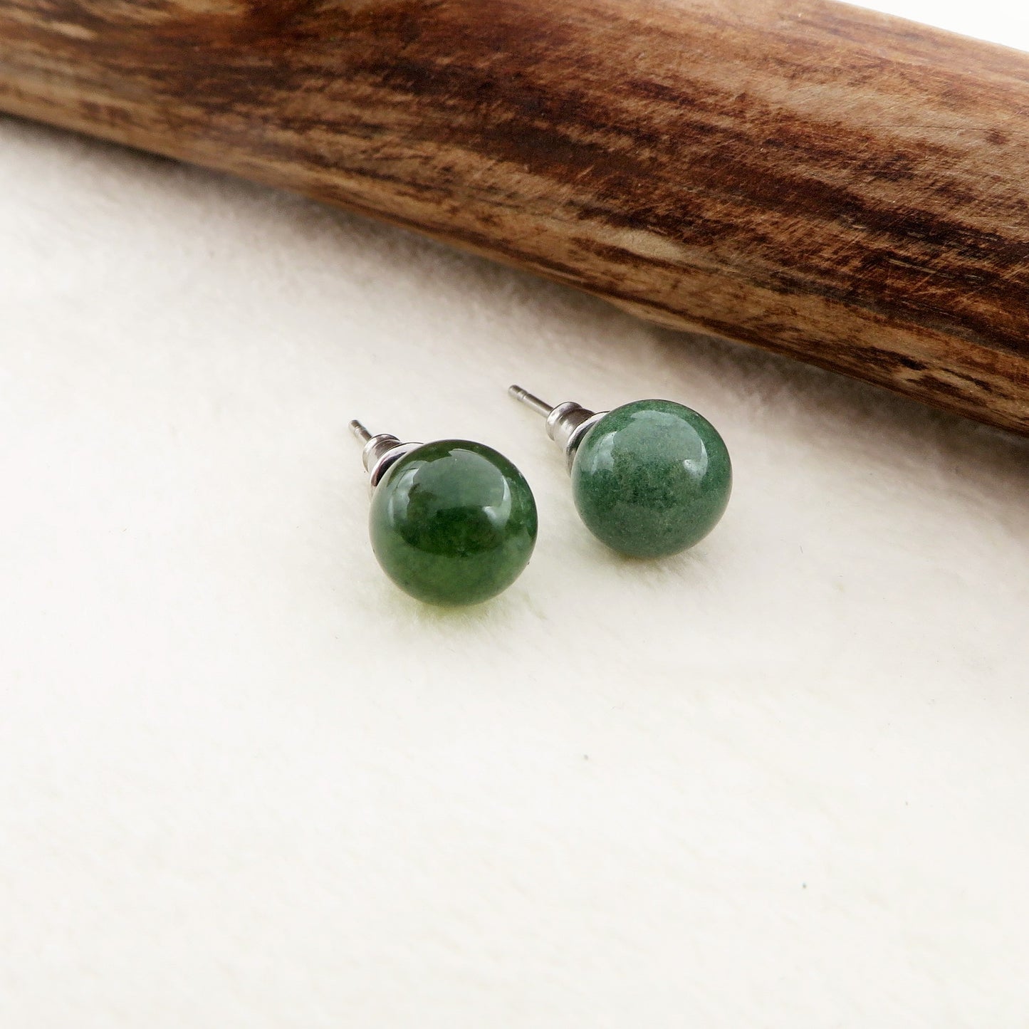 Sei Heki Studs ~ ORECCHINI a lobo in Acciaio Inossidabile con pietre naturali