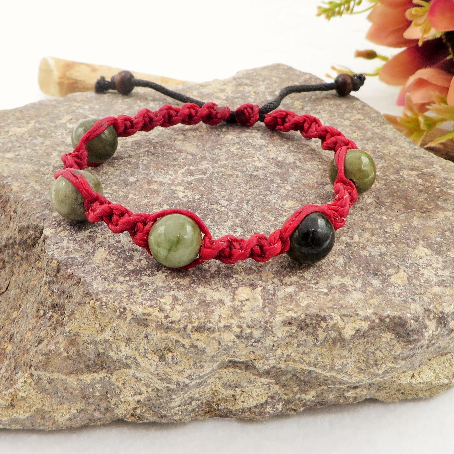 THAI JADE  STRING ~ Bracciale Giada multicolor 12mm tradizionale originale  realizzato in Thailandia da piccoli artigiani, realizzato con pietre naturali