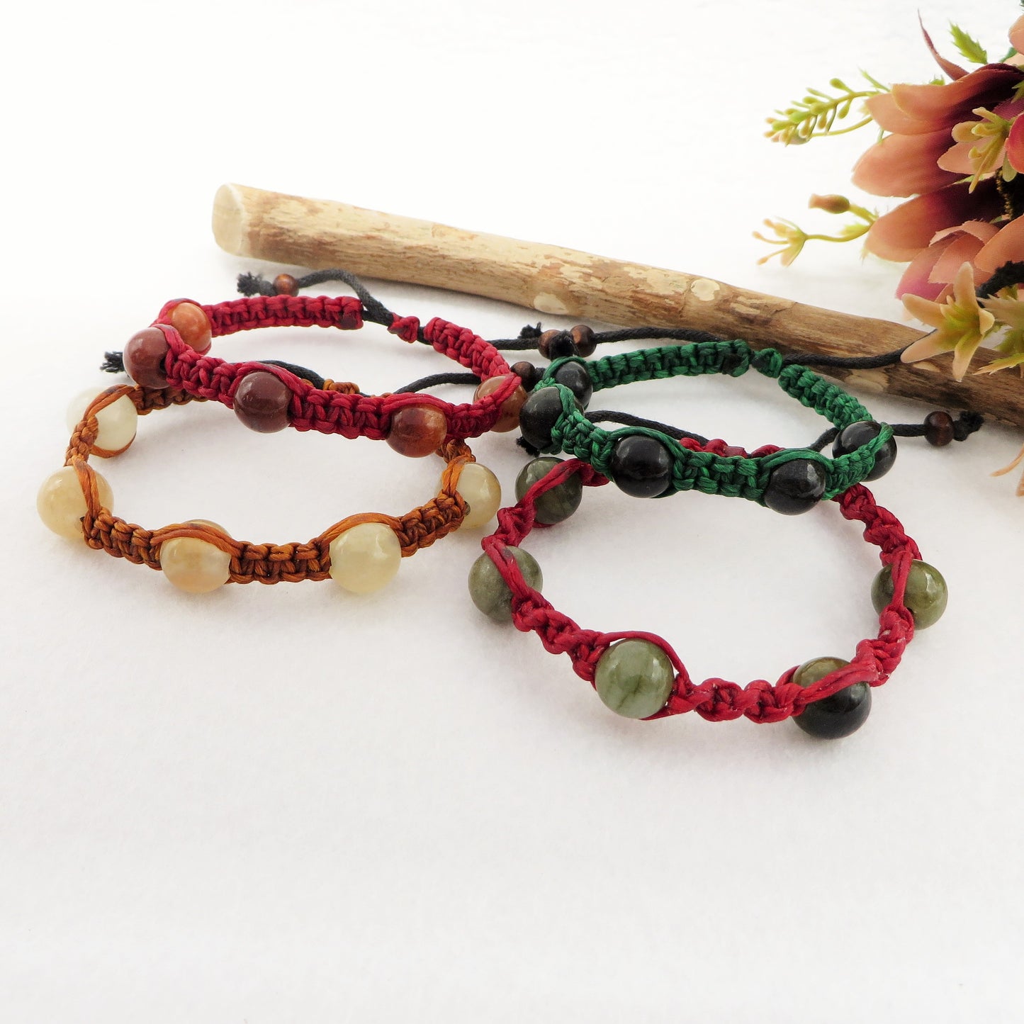 THAI JADE  STRING ~ Bracciale Giada multicolor 12mm tradizionale originale  realizzato in Thailandia da piccoli artigiani, realizzato con pietre naturali