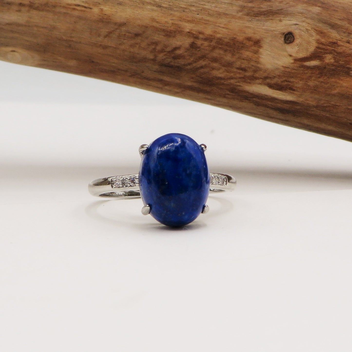 SUNILA ~ Anello regolabile in Lapislazzuli naturale